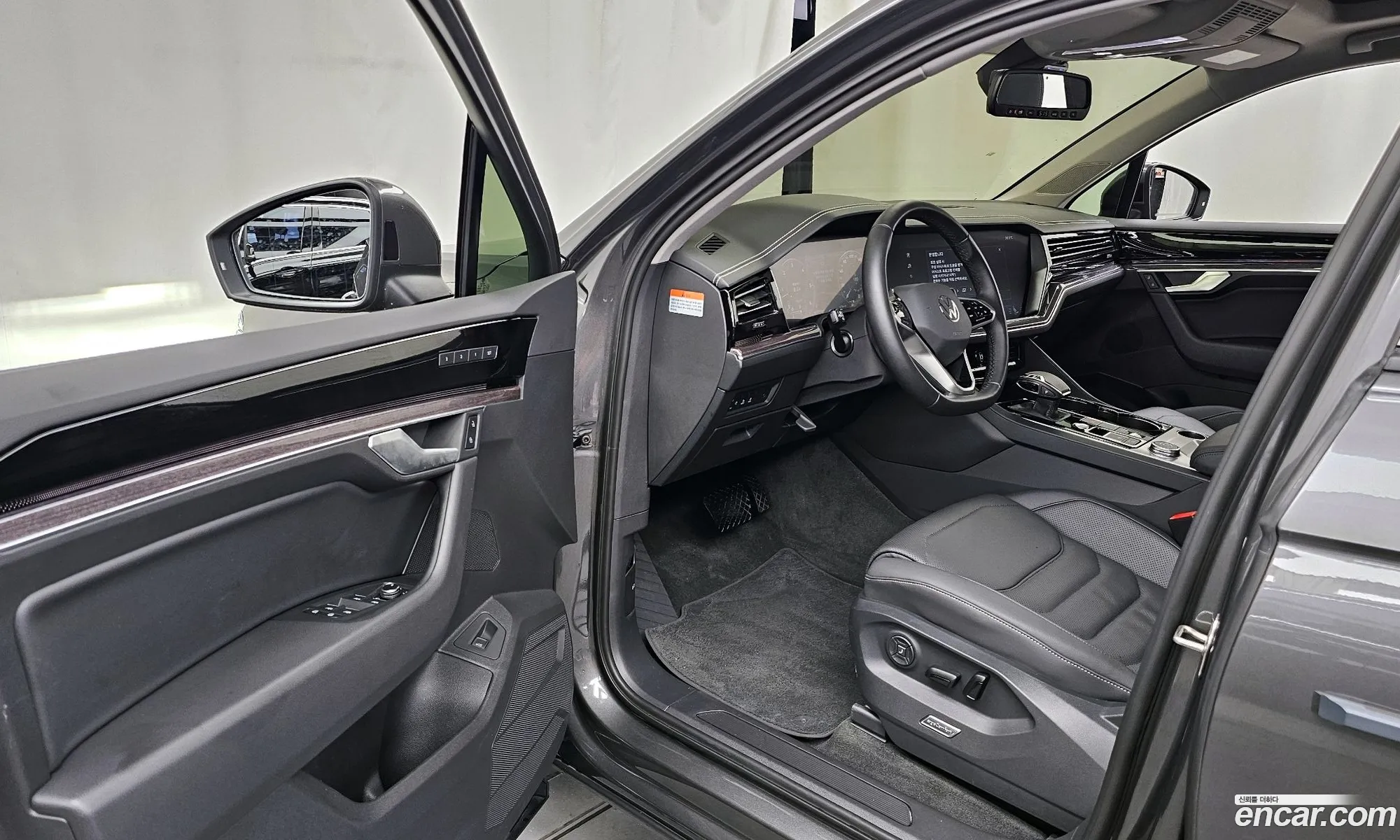 Korex Auto Trade - фотография 12806560