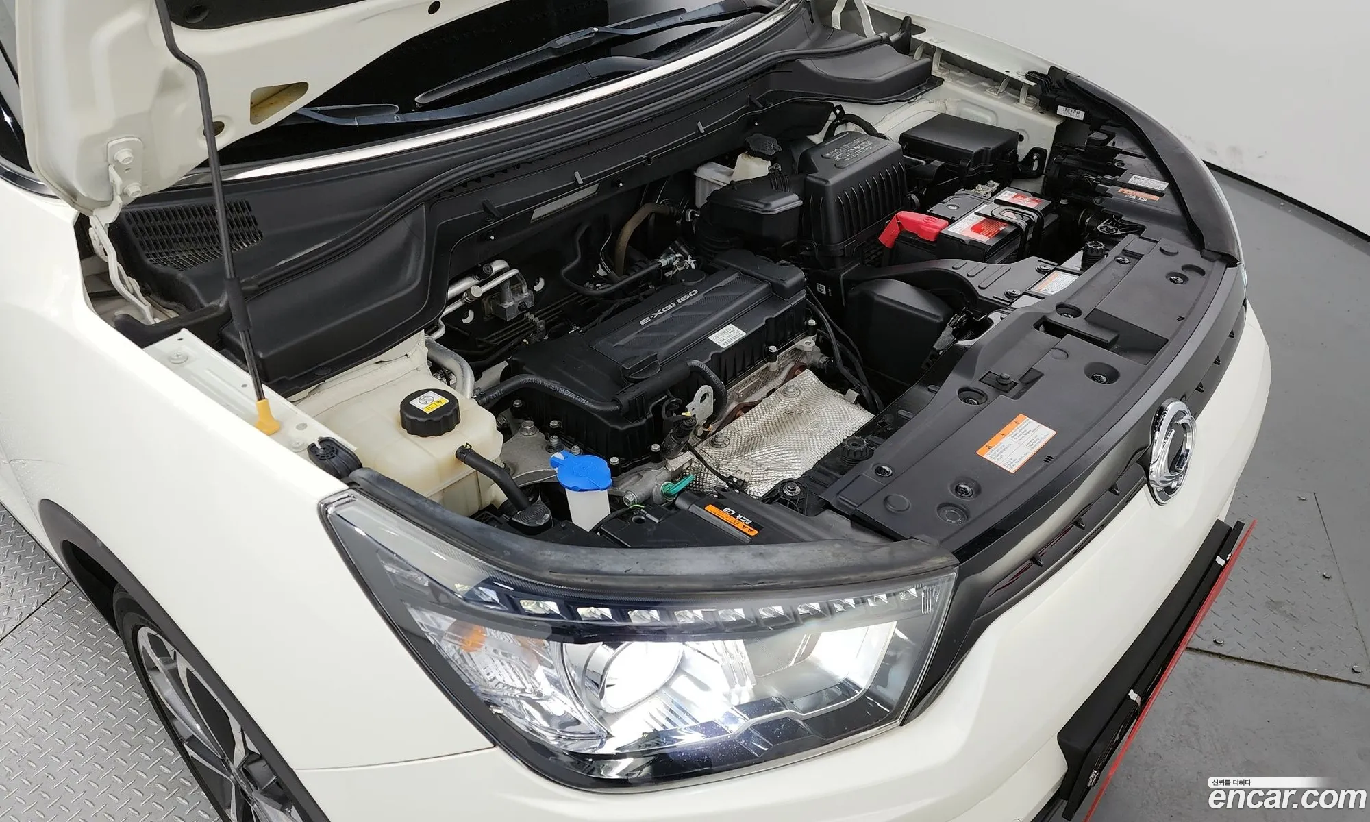 Kg Mobility Ssangyong Tivoli Armor Vx 2Wd - фотография 4704454