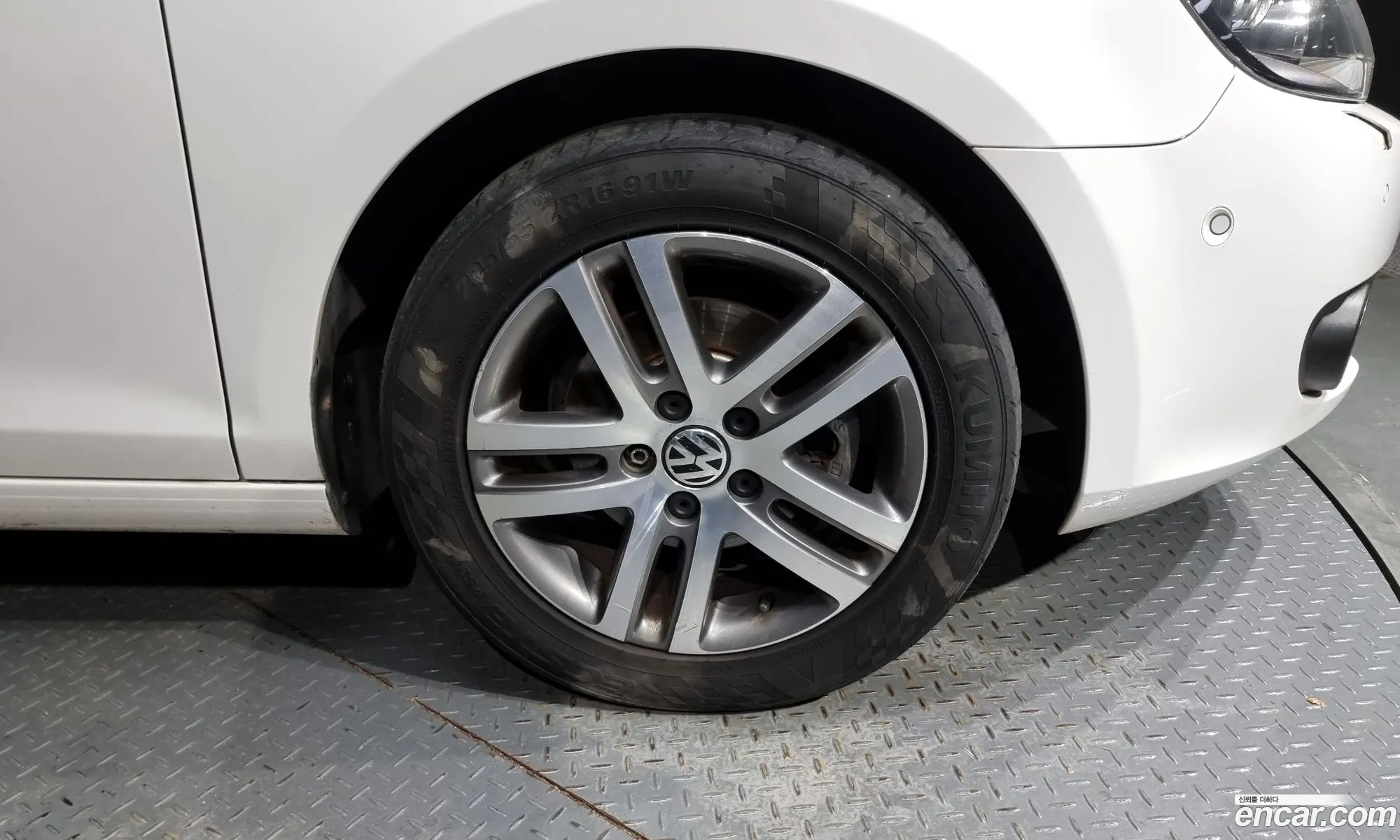 Volkswagen Golf 6Th Generation 16 Tdi Bluemotion - фотография 12504960