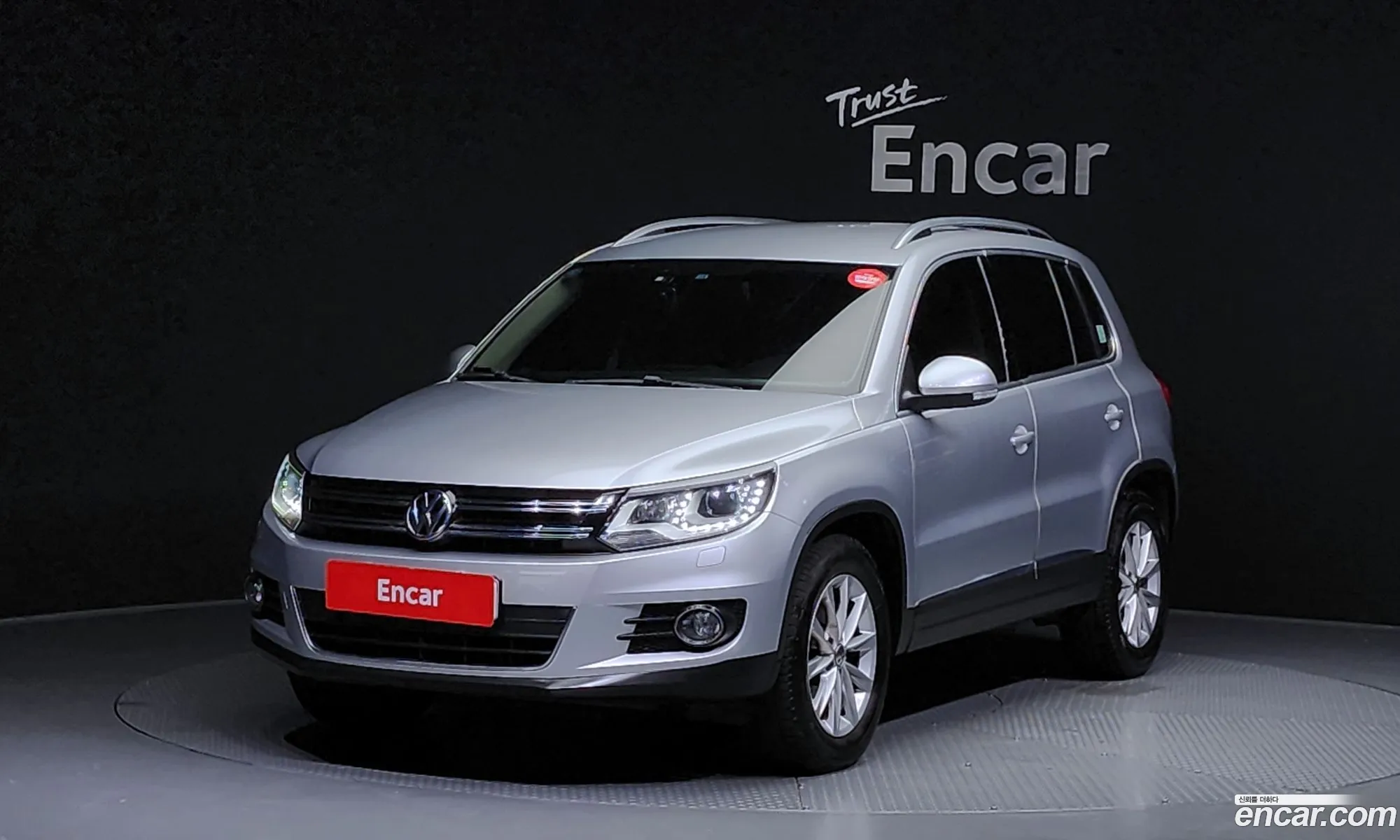 Volkswagen New Tiguan 20 Tdi Comfort 5N - фотография 12703942