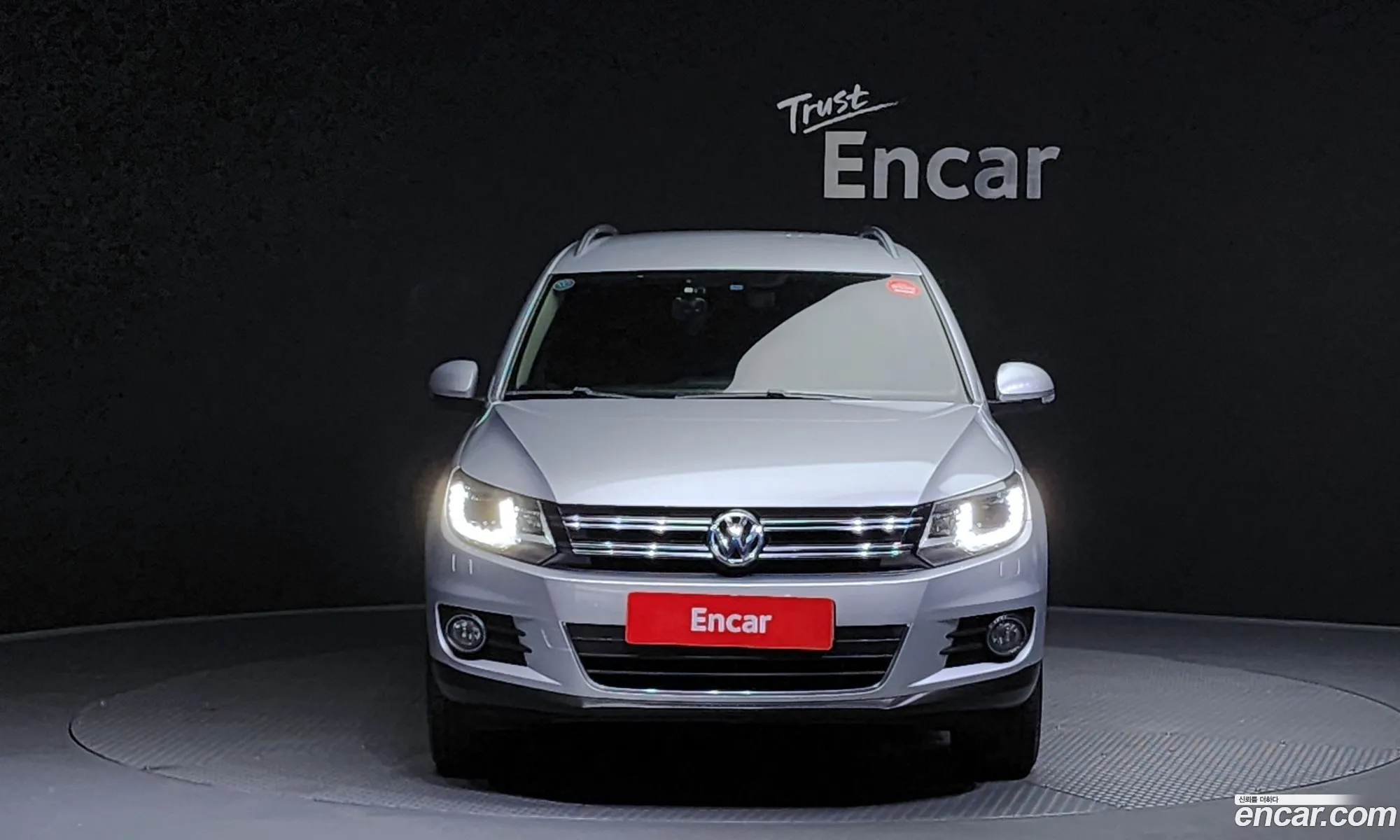 Volkswagen New Tiguan 20 Tdi Comfort 5N - фотография 12703944