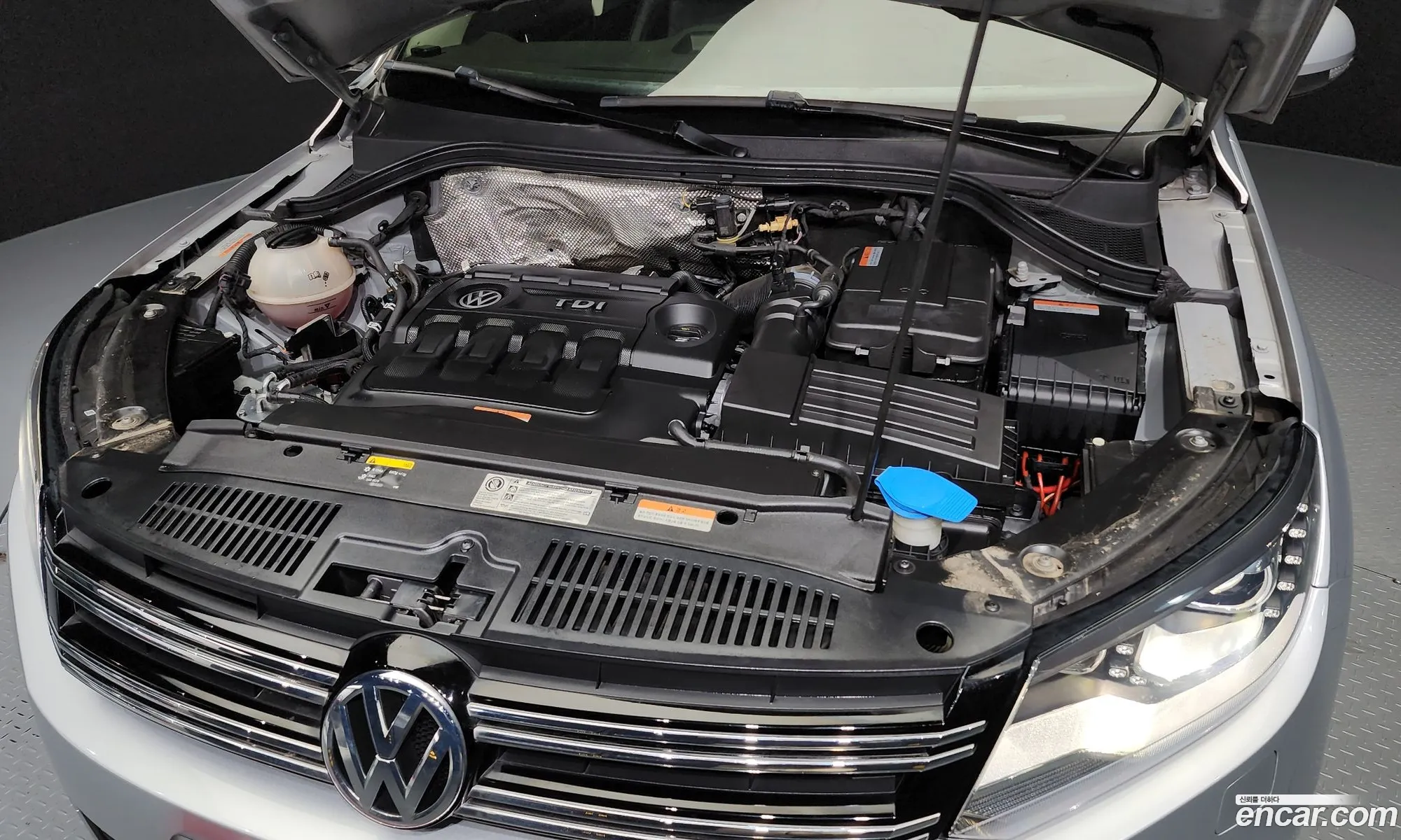 Volkswagen New Tiguan 20 Tdi Comfort 5N - фотография 12703947