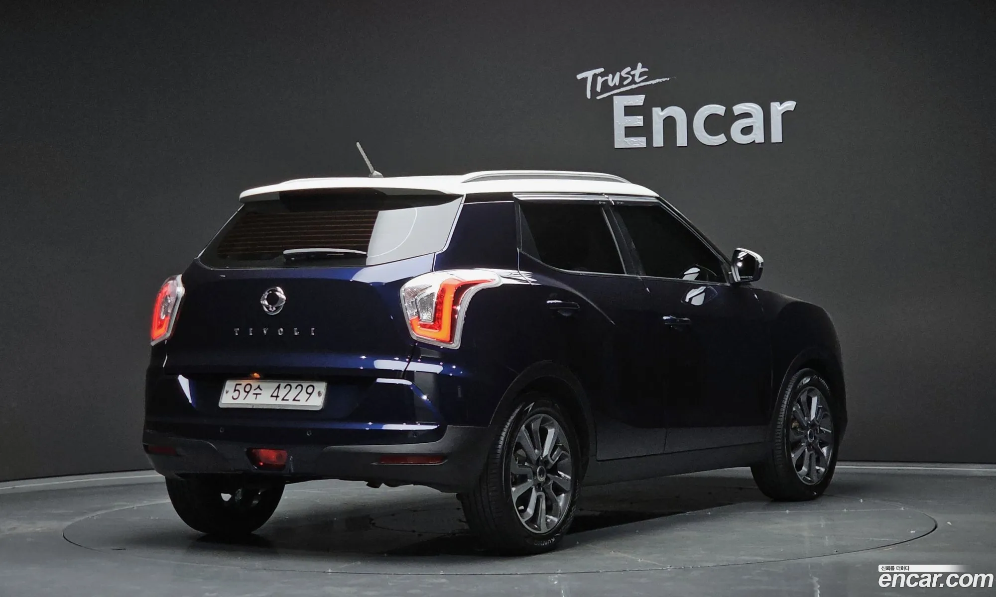 Kg Mobility Ssangyong Tivoli Lx 2Wd Luxury Model - фотография 4858597