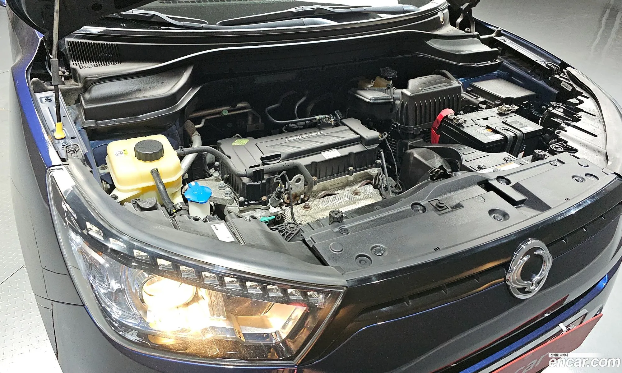 Kg Mobility Ssangyong Tivoli Lx 2Wd Luxury Model - фотография 4858601