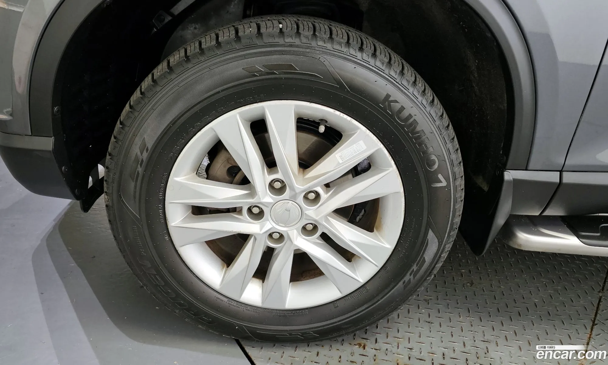 Kg Mobility Ssangyong Rexton Sports Khan Diesel 22 4Wd Prestige Special 5 Links - фотография 4858588
