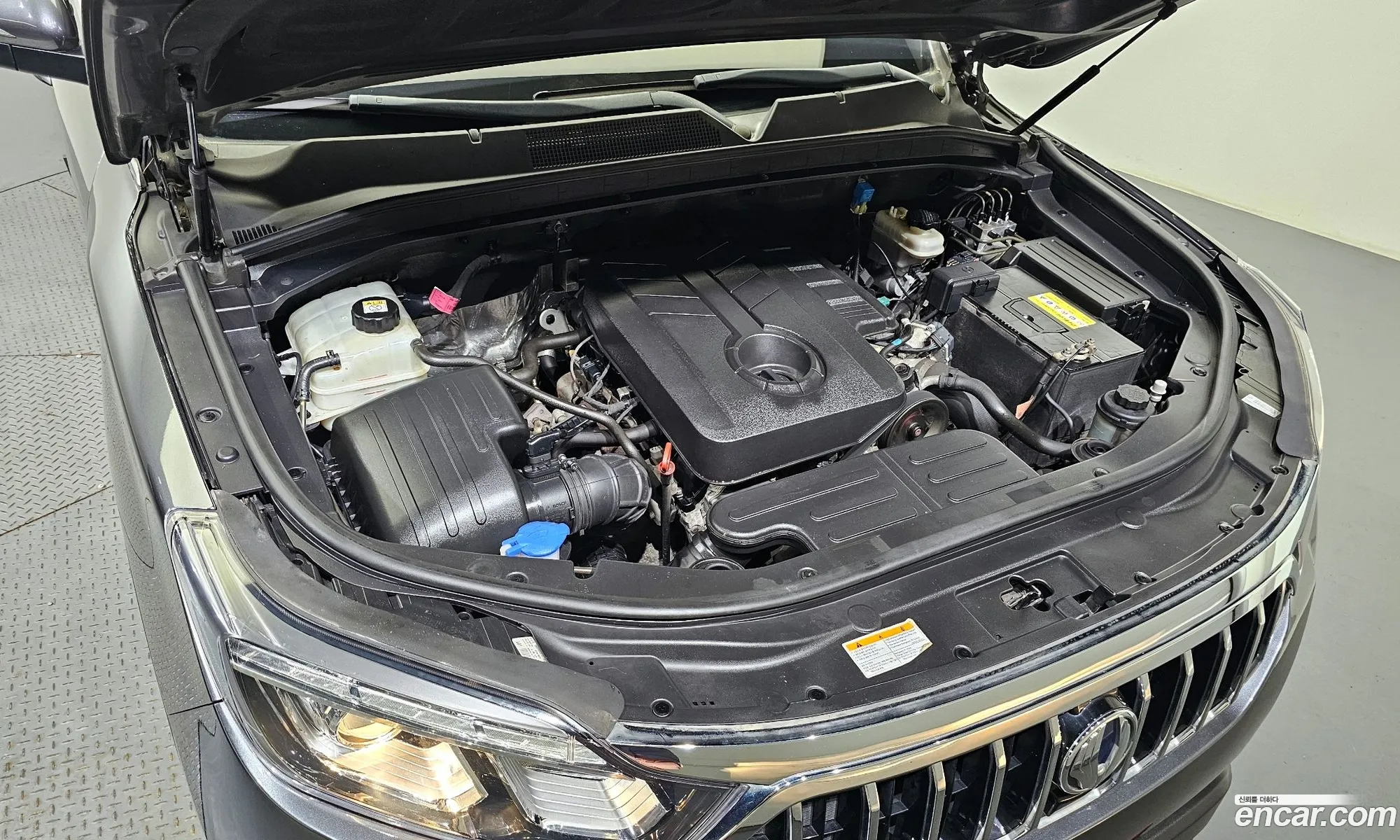 Kg Mobility Ssangyong Rexton Sports Khan Diesel 22 4Wd Prestige Special 5 Links - фотография 4858589