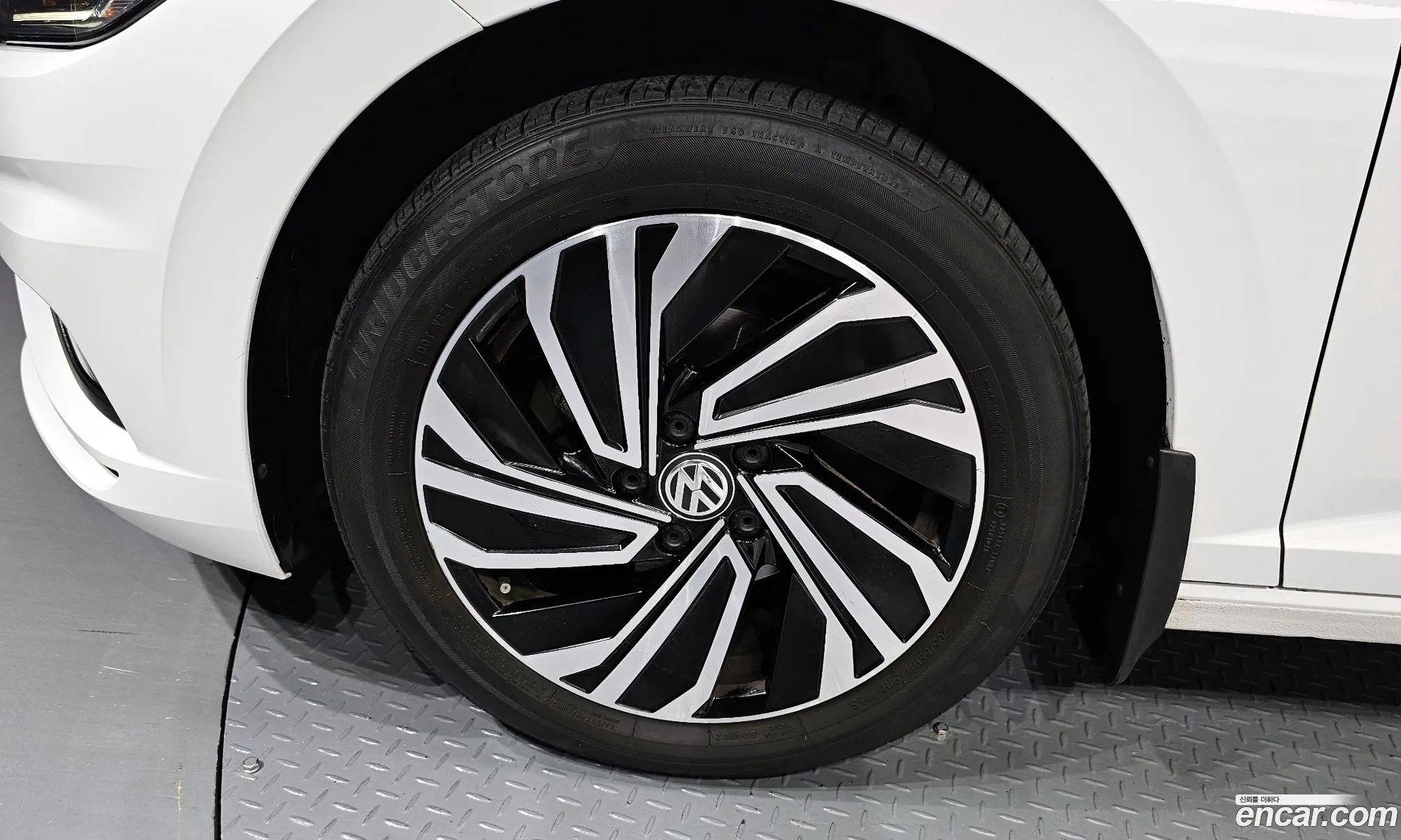 Volkswagen Jetta 7Th Generation 14 Tsi Prestige - фотография 12794383
