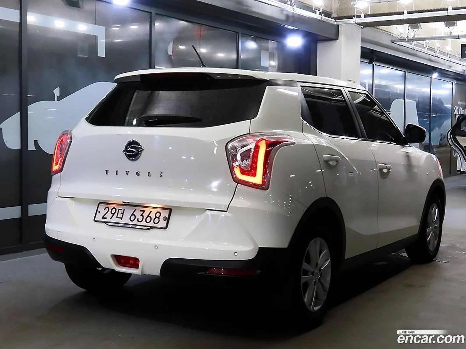 Kg Mobility Ssangyong Tivoli Lx 2Wd Luxury Model - фотография 4746507