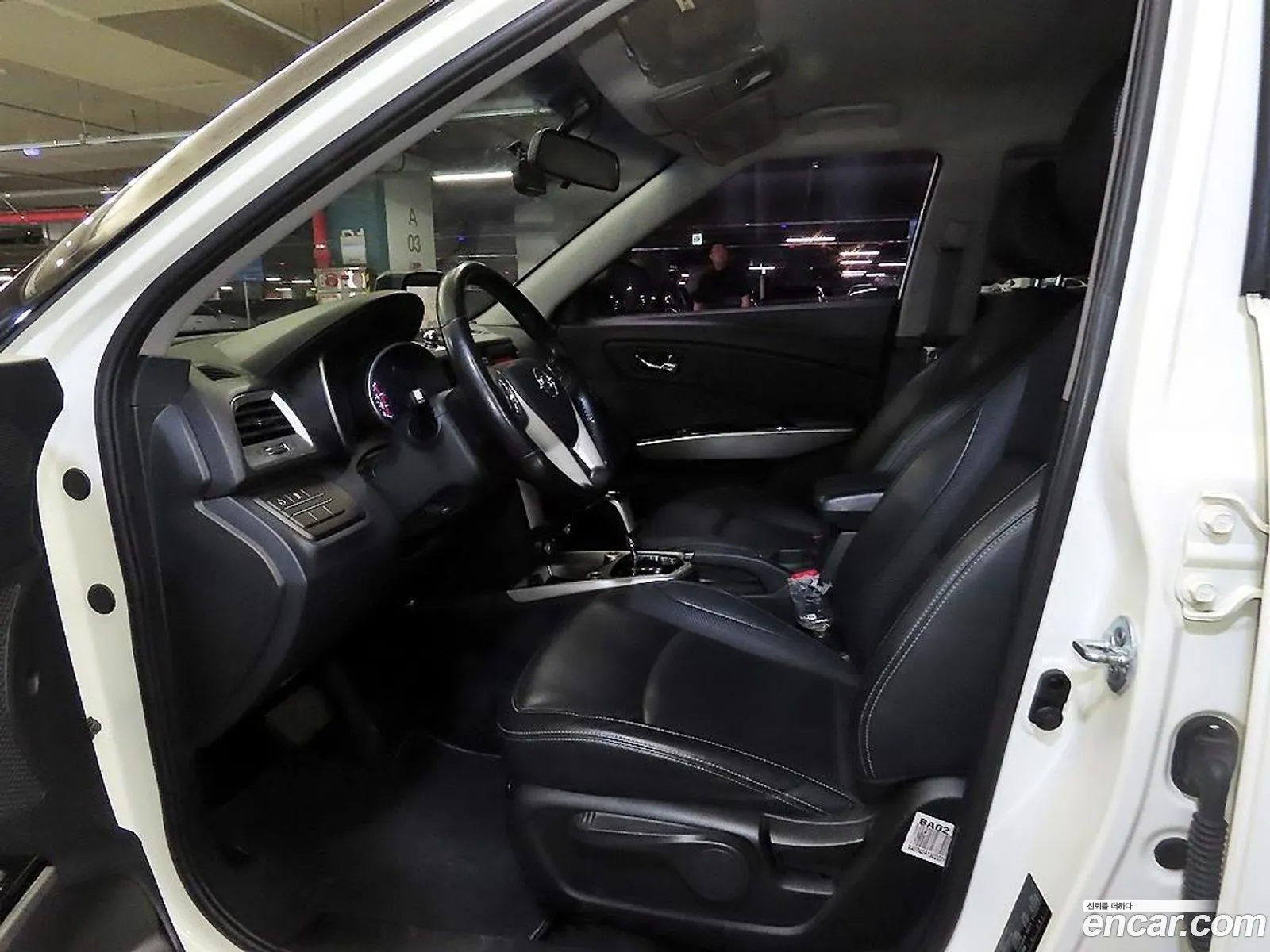 Kg Mobility Ssangyong Tivoli Lx 2Wd Luxury Model - фотография 4746509