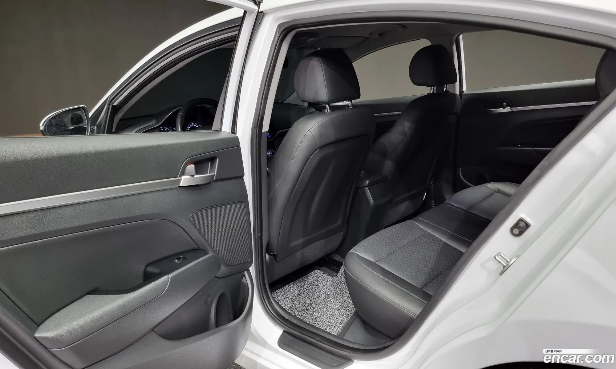 Hyundai Avante 16 2019 - фотография 18548625