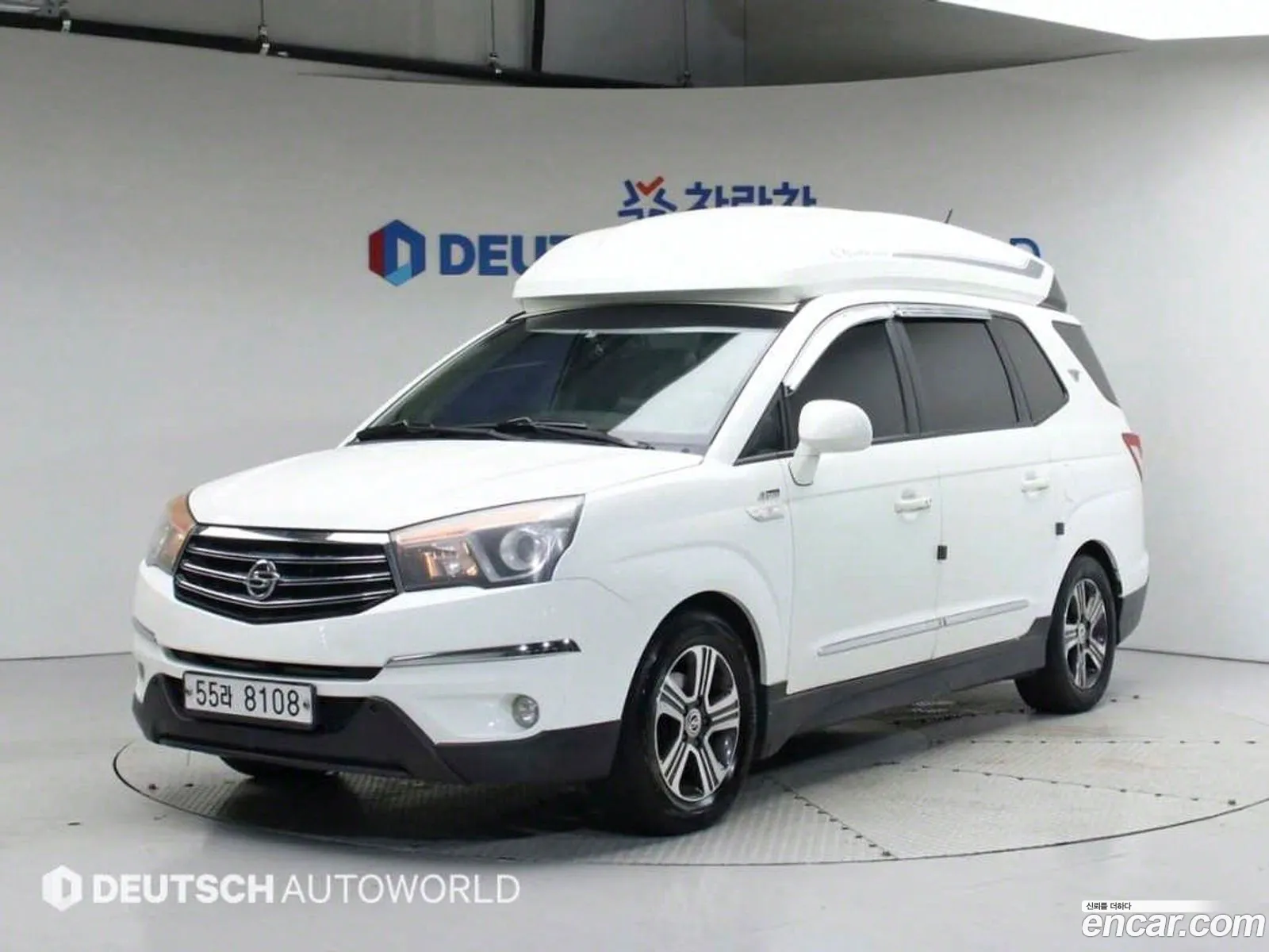 Kg Mobility Ssangyong Korando Turismo 4Wd Chateau 9-Seater High Limousine - фотография 4629599