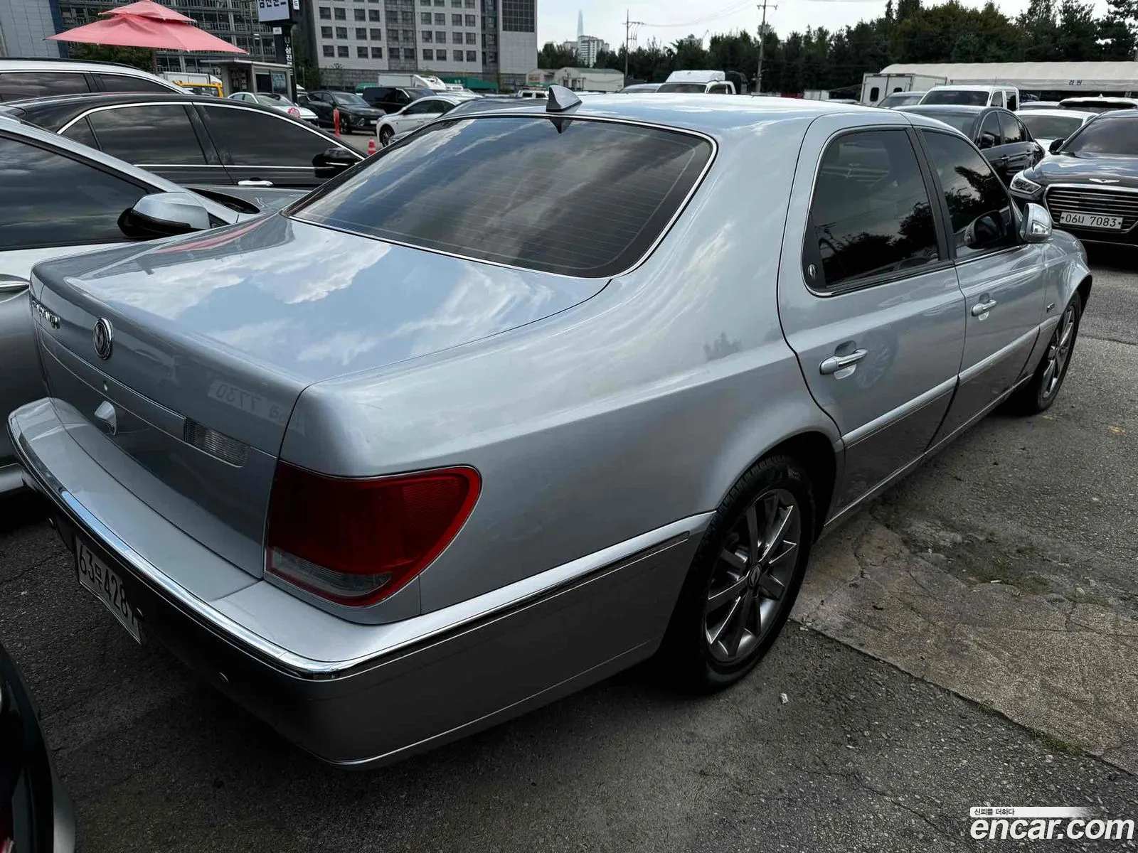 Kg Mobility Ssangyong Chairman H 500S Top-Of-The-Line Model - фотография 4730089
