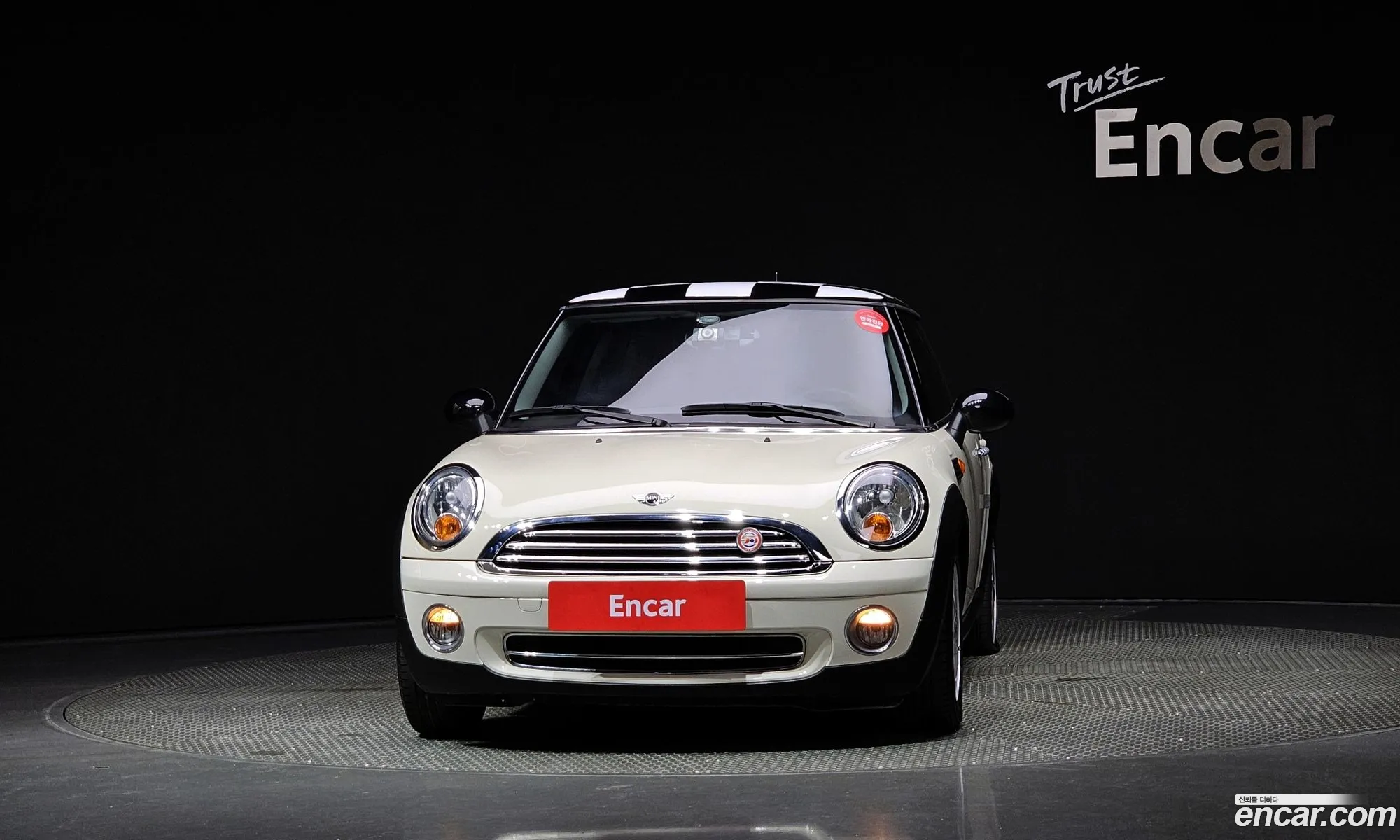Mini Cooper Se - фотография 258639