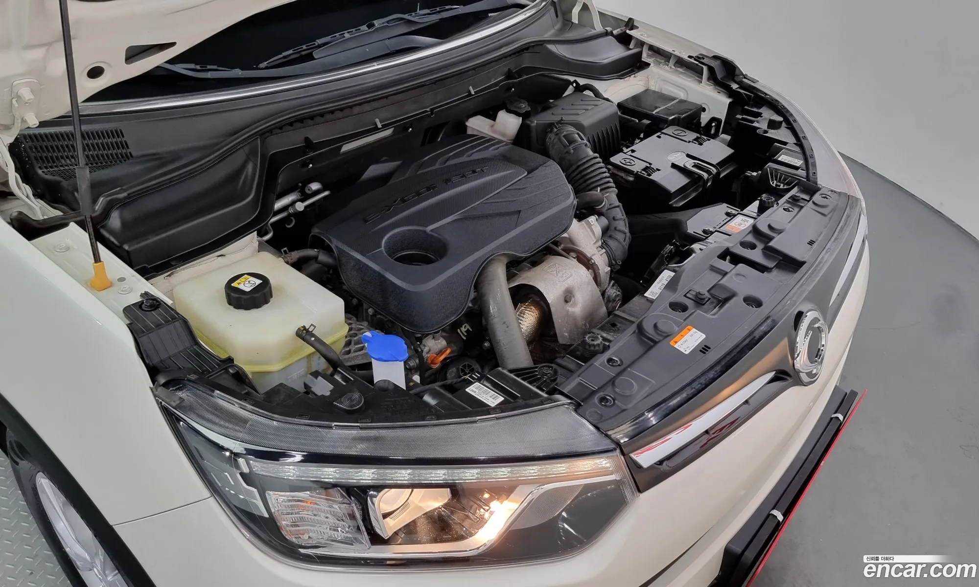 Kg Mobility Ssangyong Very New Tivoli Gasoline 15 2Wd V3 - фотография 4715117