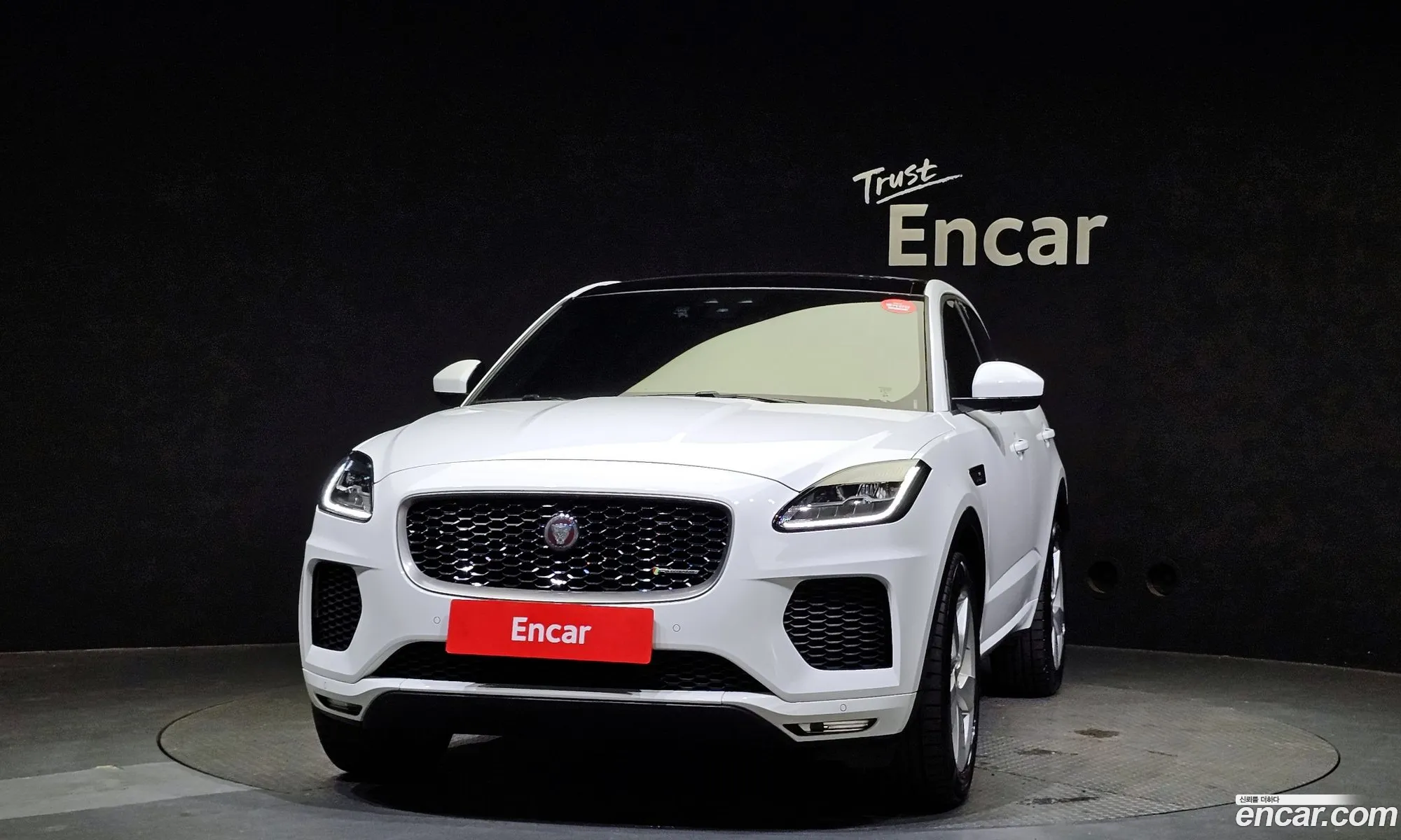Jaguar E-Pace P250 R-Dynamic Se - фотография 4482446