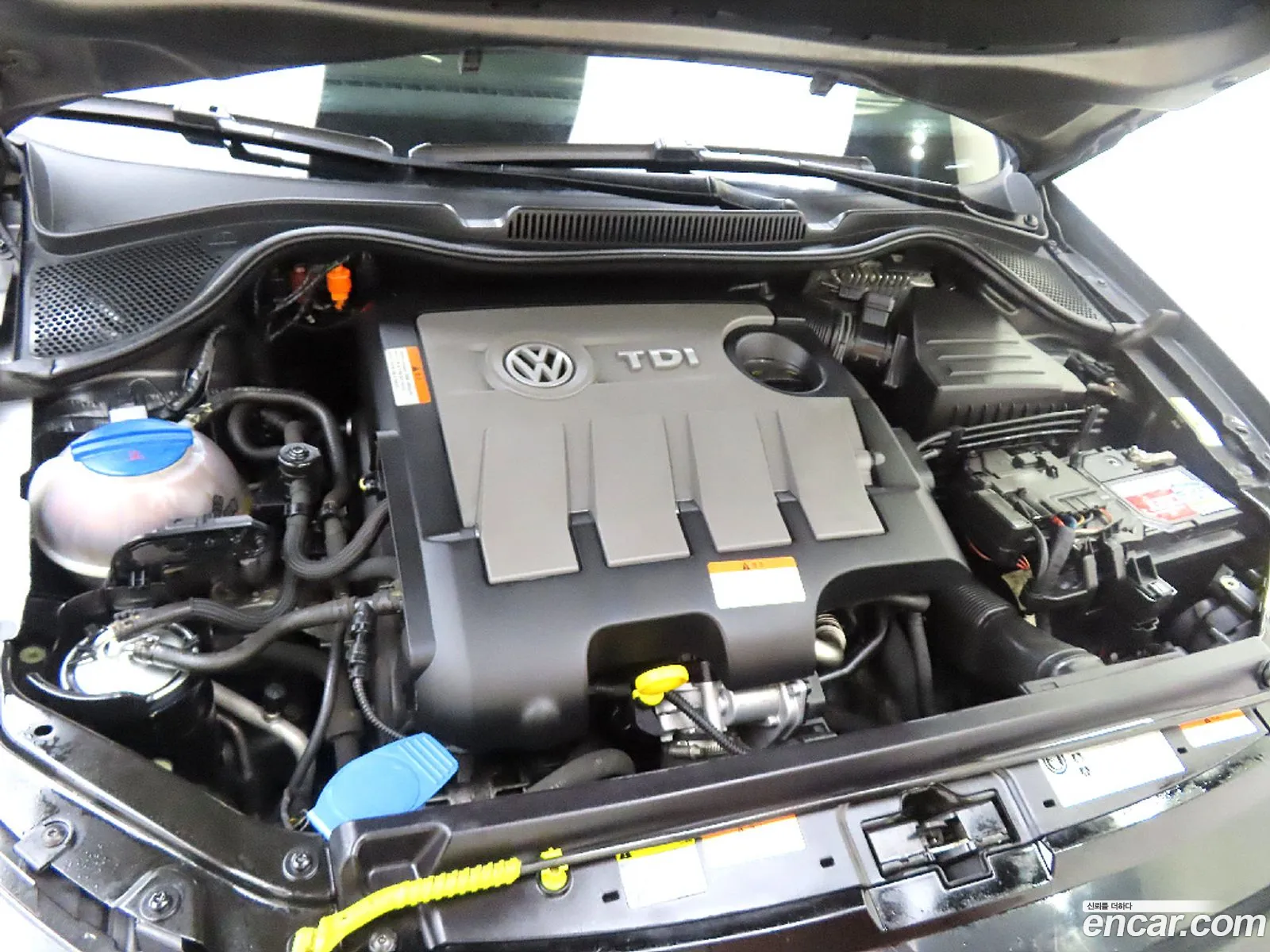 Volkswagen Polo 16 Tdi R-Line 5Th Generation - фотография 12504973