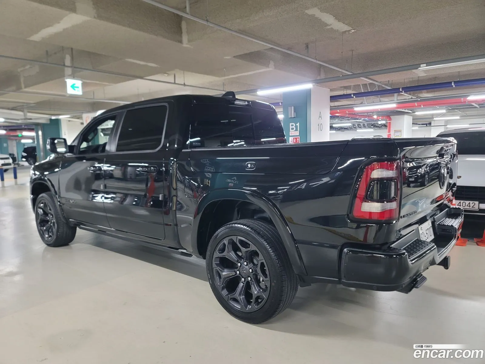 Dodge Ram Pickup 57 - фотография 3539836
