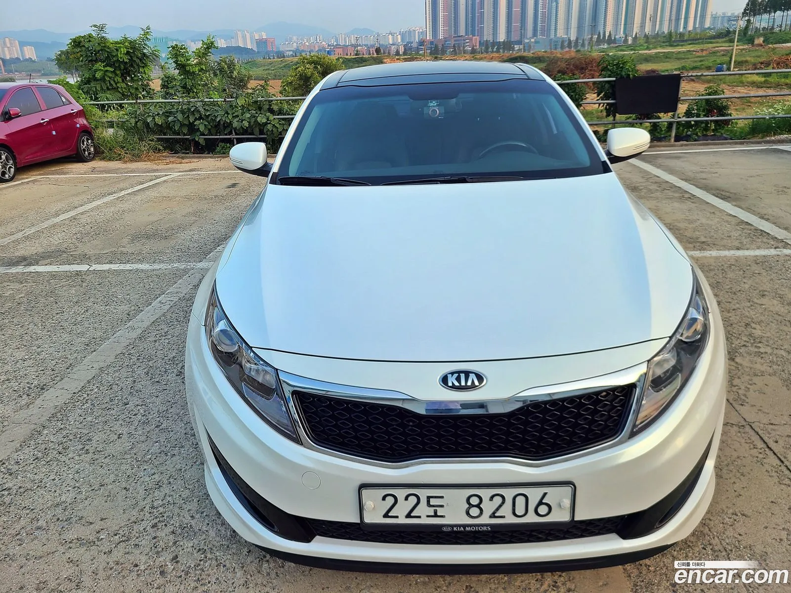 Kia K5 20 Deluxe - фотография 12908871