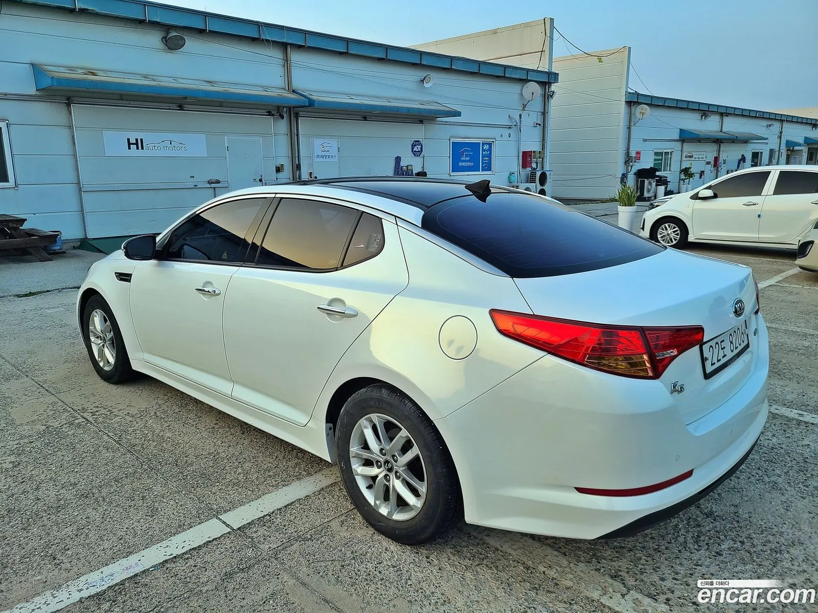 Kia K5 20 Deluxe - фотография 12908874
