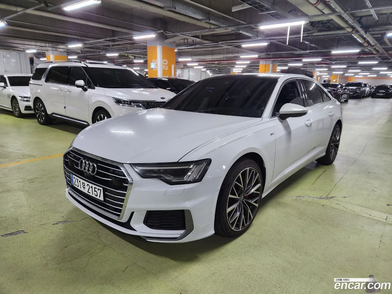 Audi A6 C8 45 Tfsi Quattro Premium - фотография 12637755