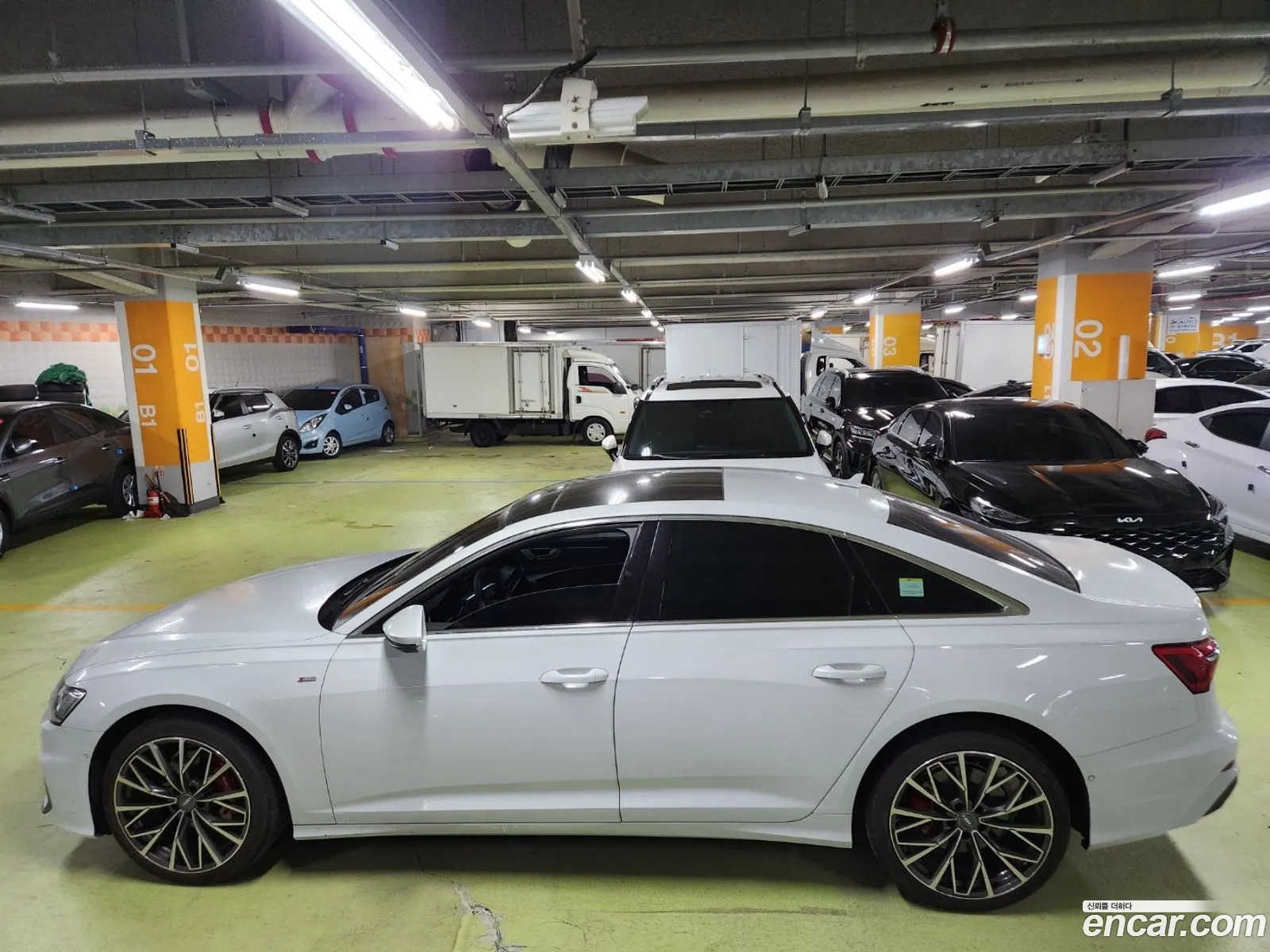 Audi A6 C8 45 Tfsi Quattro Premium - фотография 12637756