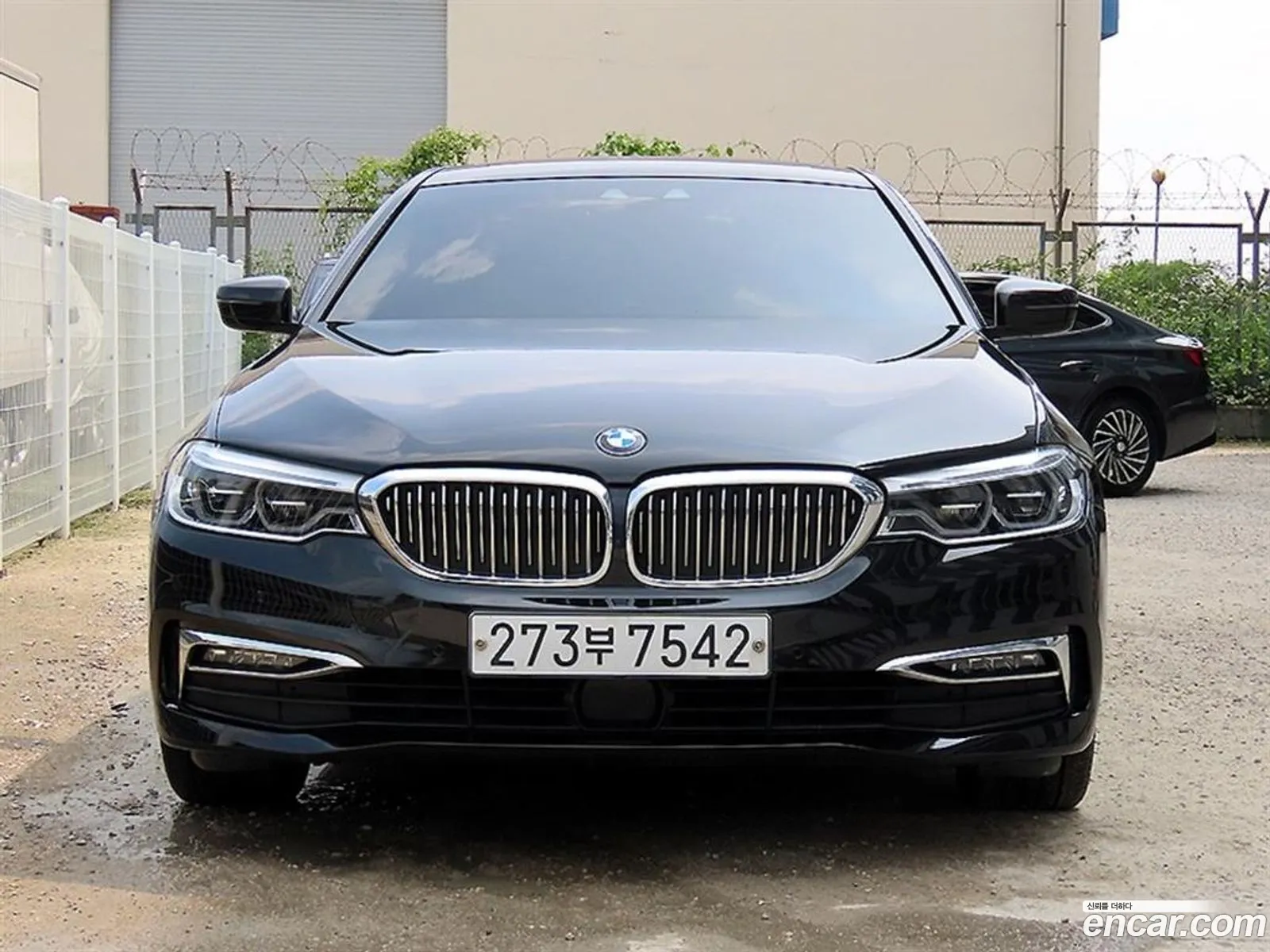 BMW 5 Series G30 530I xDrive Luxury Plus - фотография 2649808