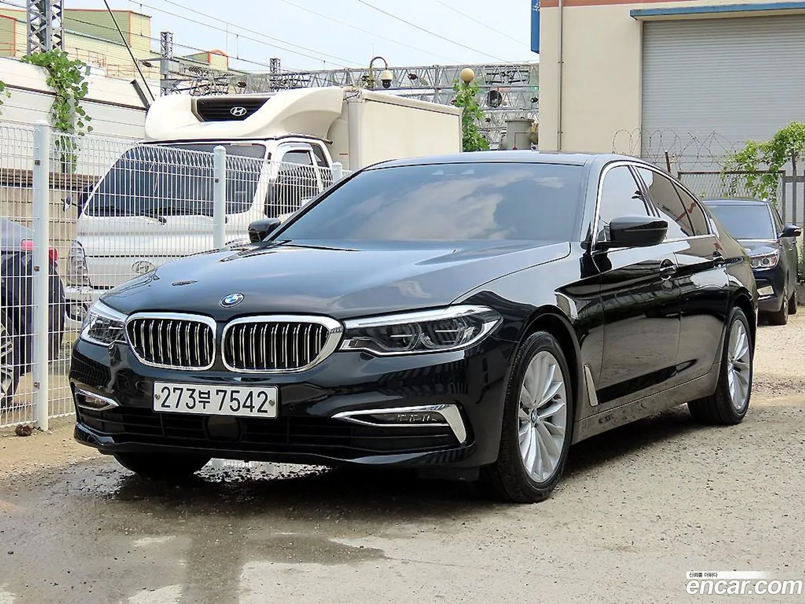 BMW 5 Series G30 530I xDrive Luxury Plus - фотография 2649809