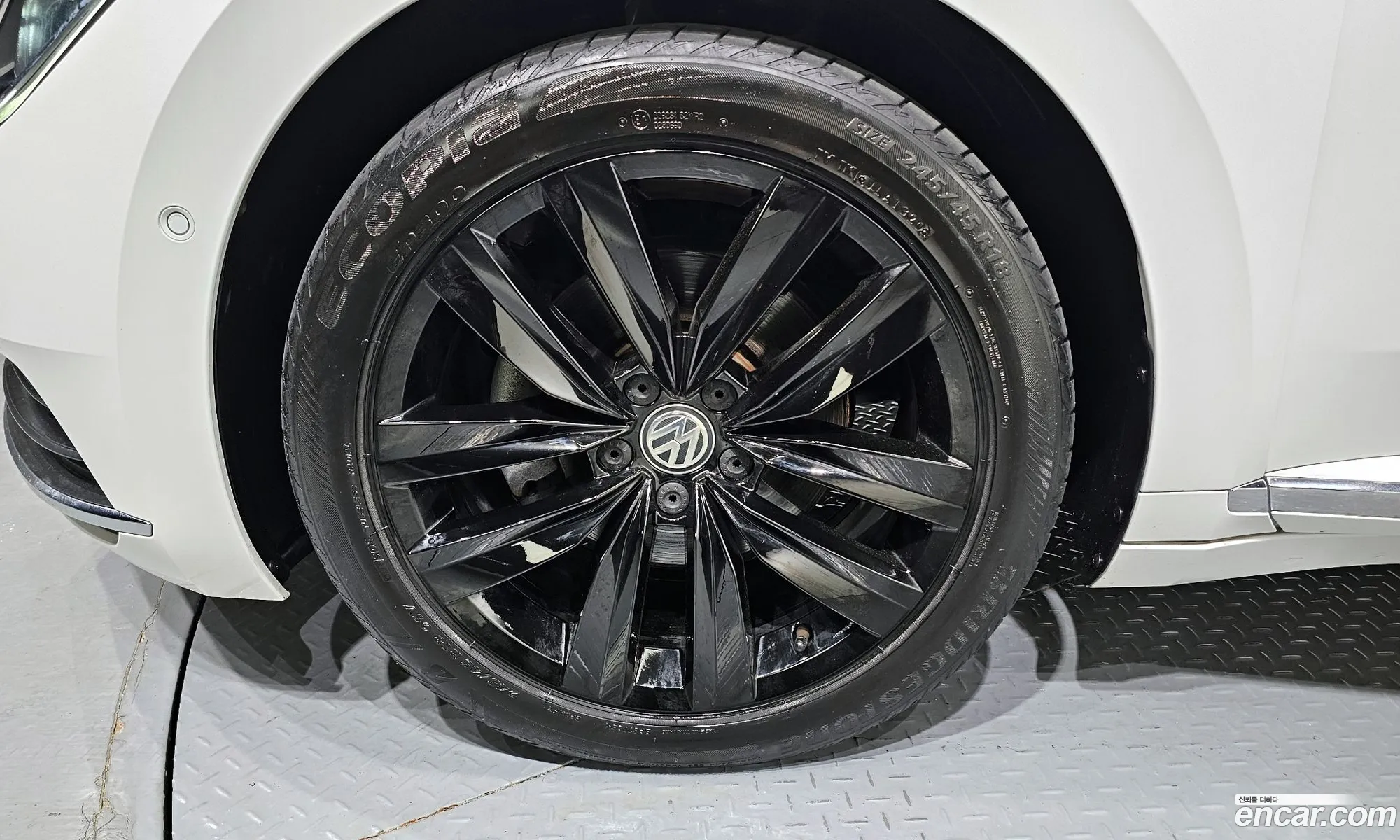 Volkswagen Arteon 20 Tdi Prestige - фотография 12794425