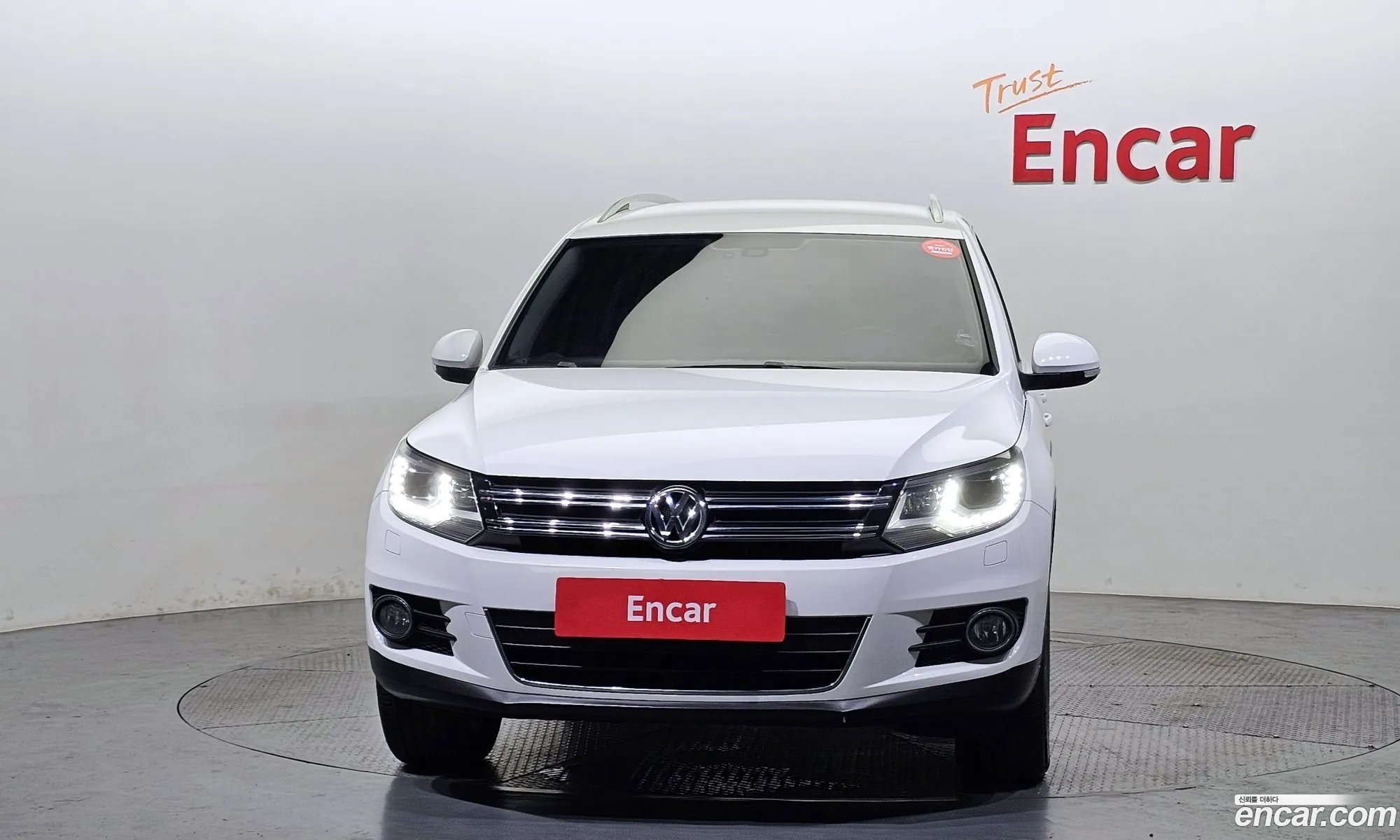 Volkswagen New Tiguan 20 Tdi Comfort 5N - фотография 12794393