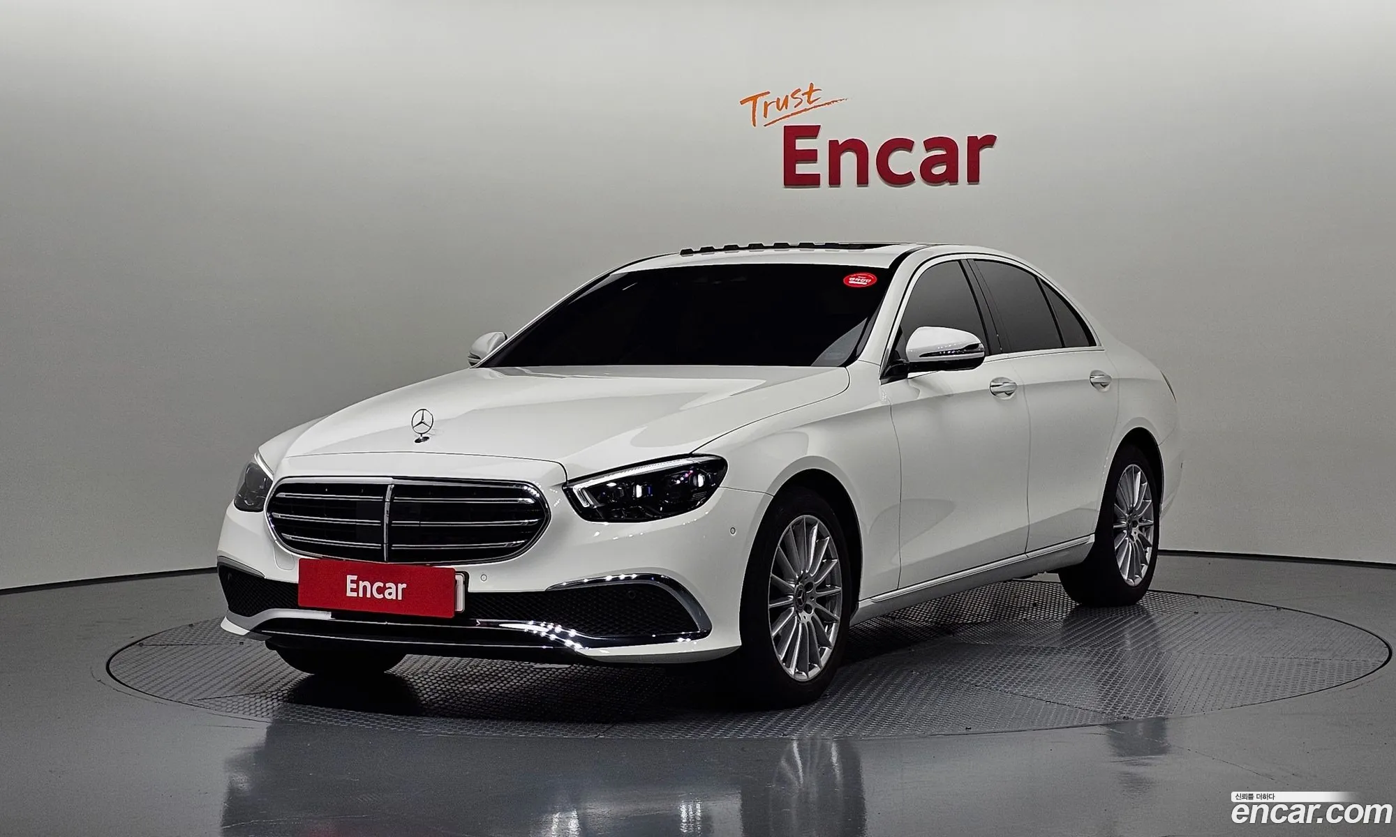 Mercedes-Benz E-Klasse E250 Exclusive 2020 - фотография 1038508