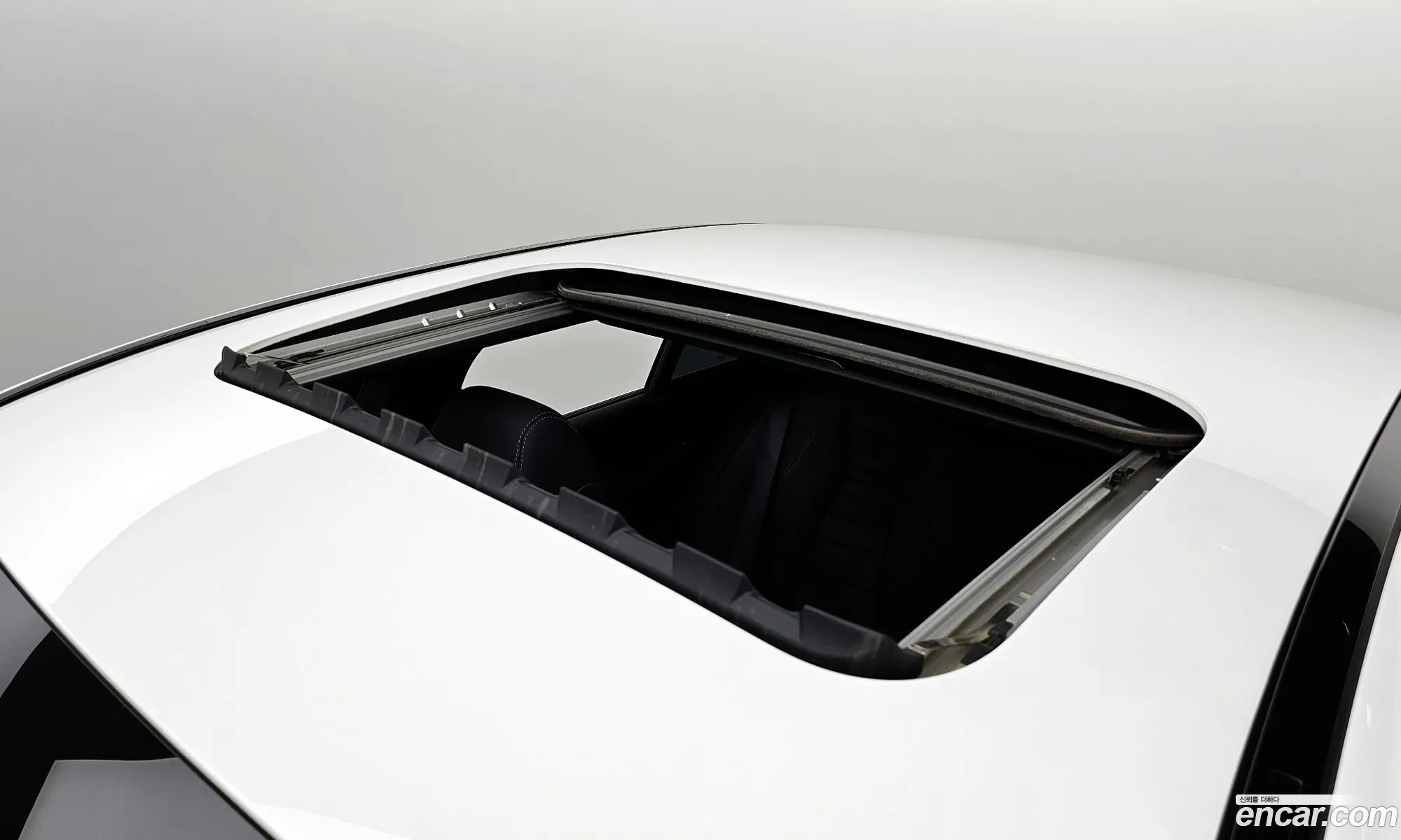 Mercedes-Benz E-Klasse E250 Exclusive 2020 - фотография 1038510