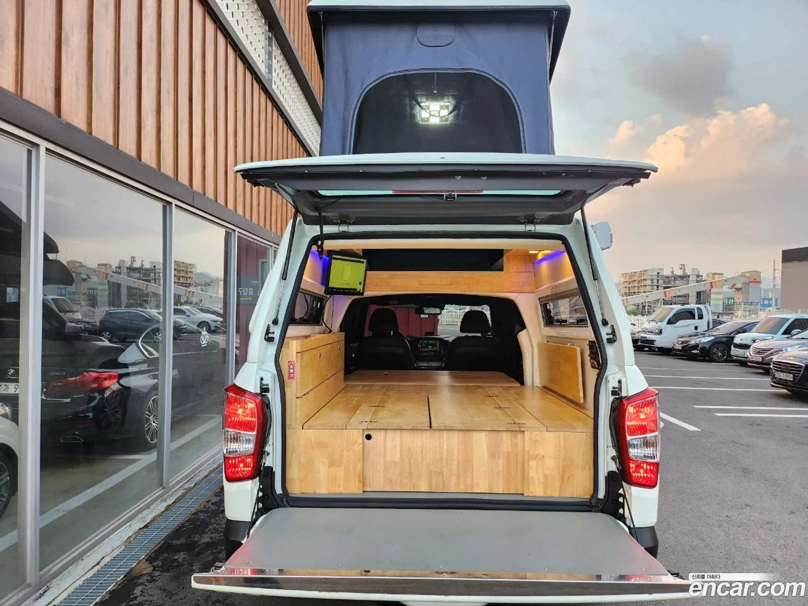 Ssangyong Rexton Sports Khan Camping Car Others - фотография 4572975