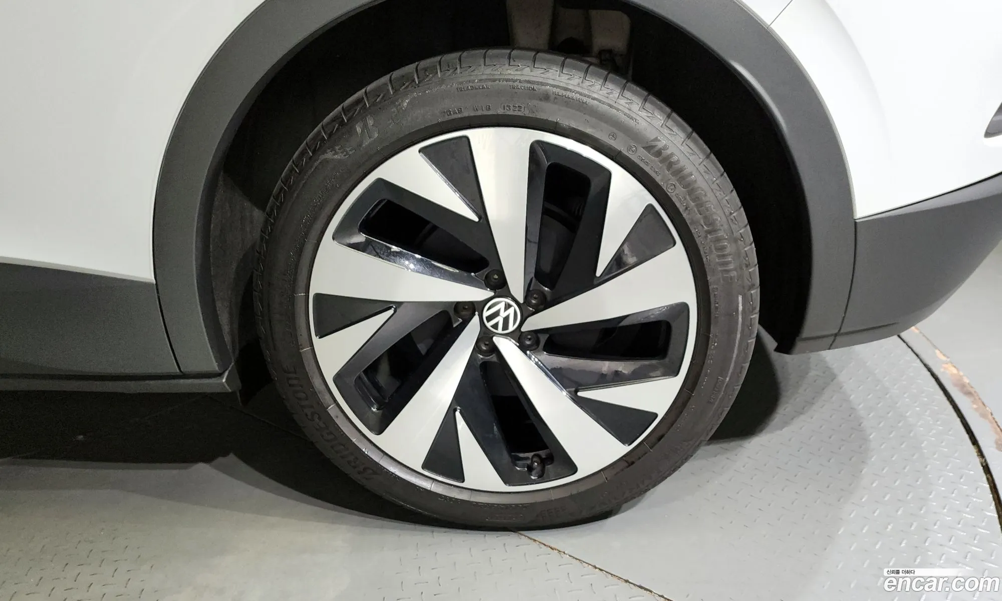 Volkswagen Id4 Pro - фотография 12794413