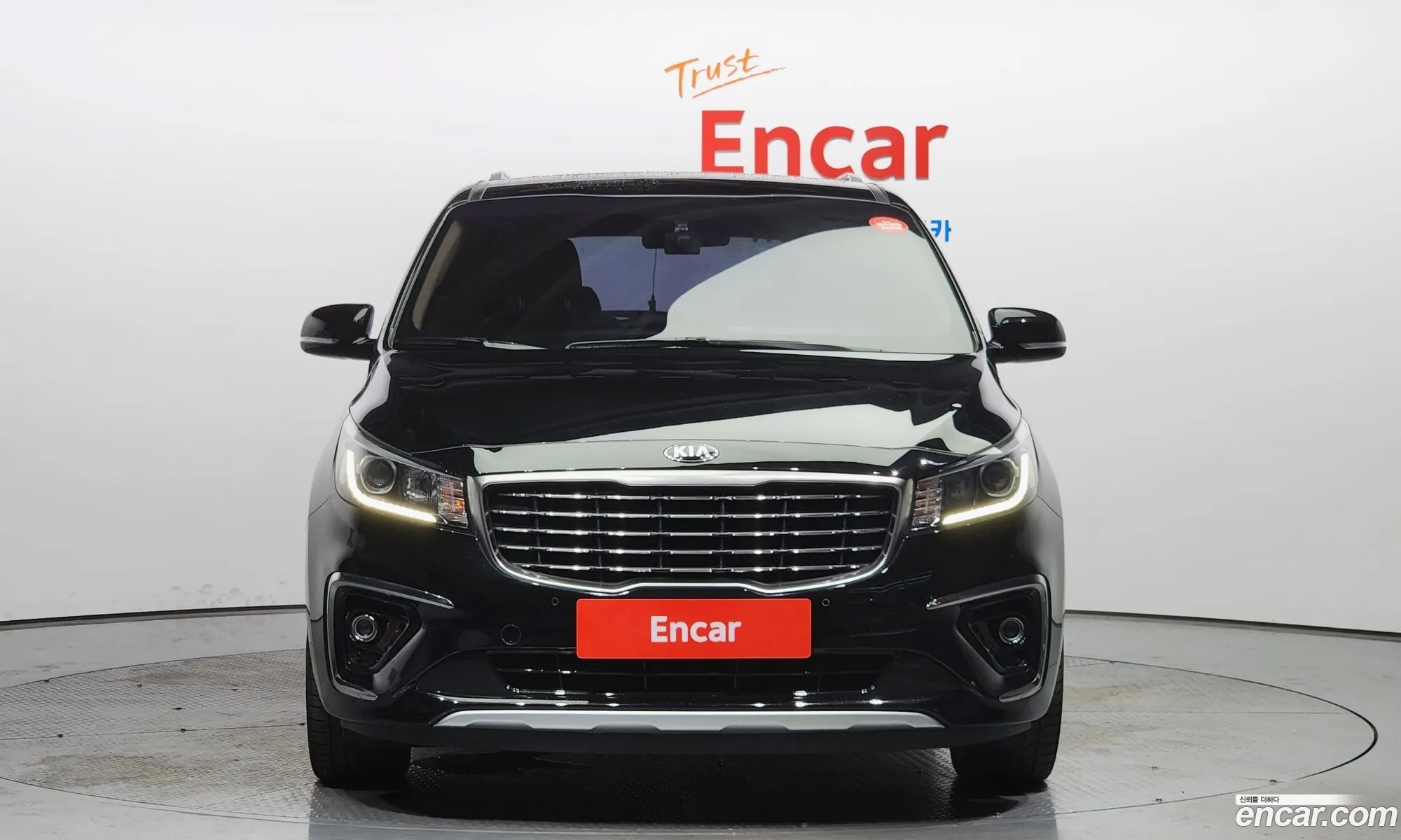 Kia The New Carnival 9-Seater Prestige - фотография 12545804