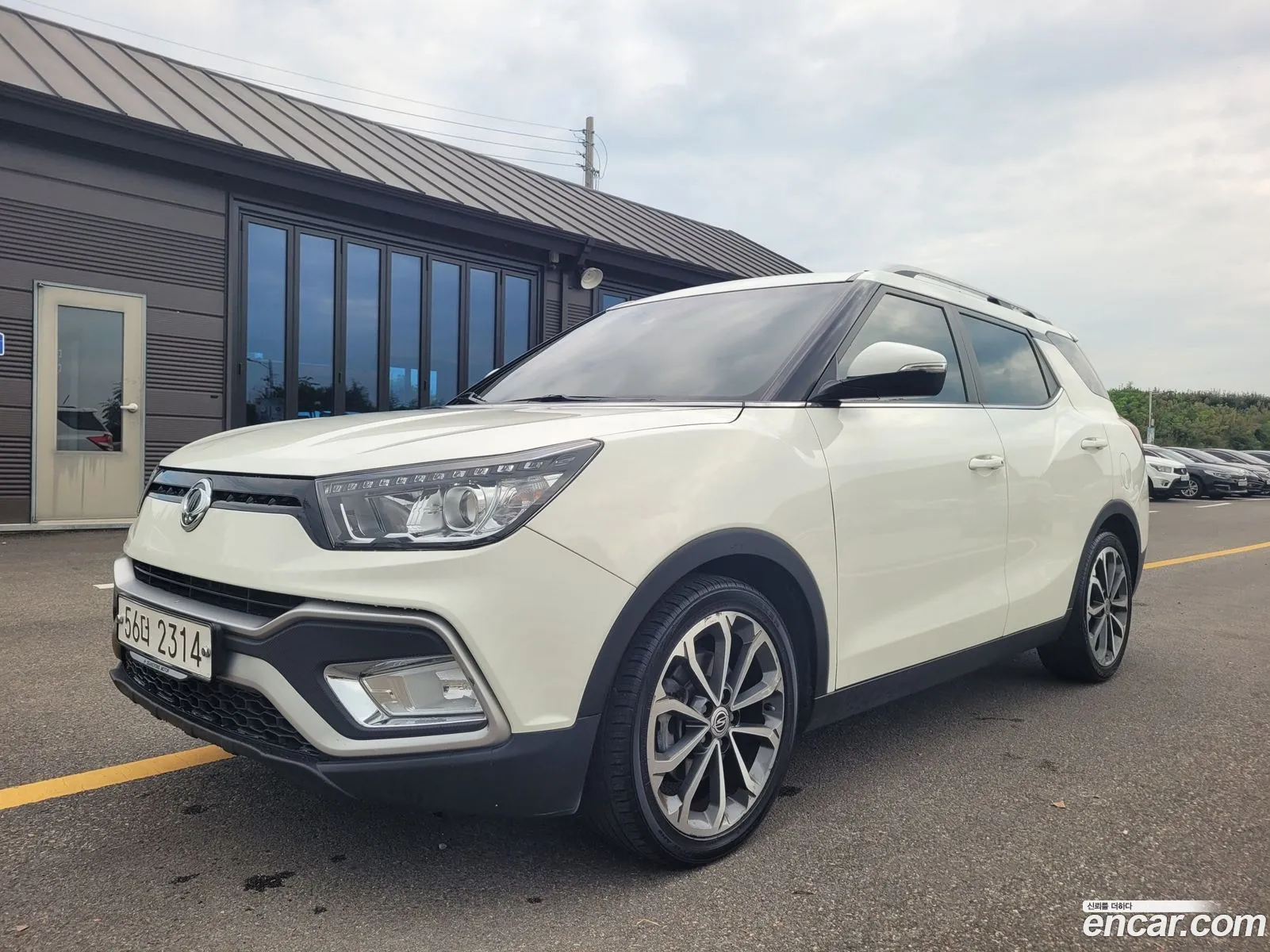 Kg Mobility Ssangyong Tivoli Air Diesel Ix 2Wd - фотография 4841999