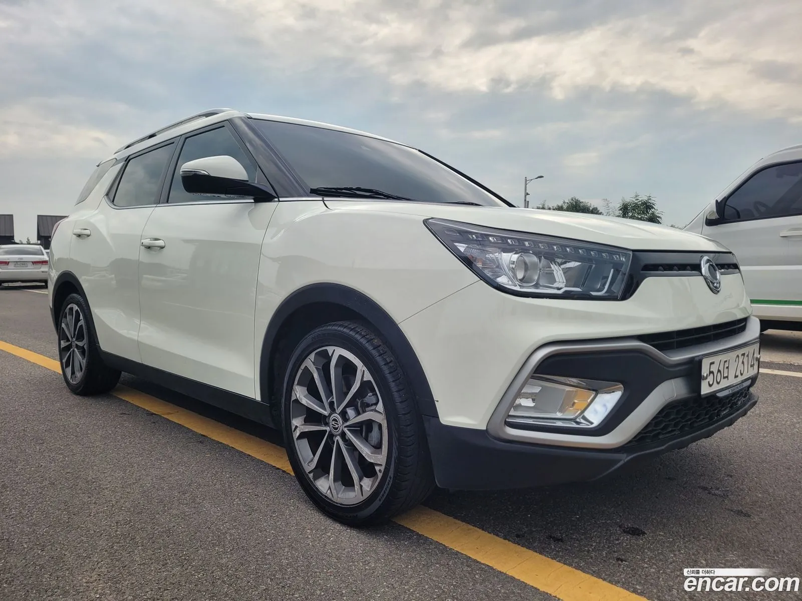 Kg Mobility Ssangyong Tivoli Air Diesel Ix 2Wd - фотография 4842001