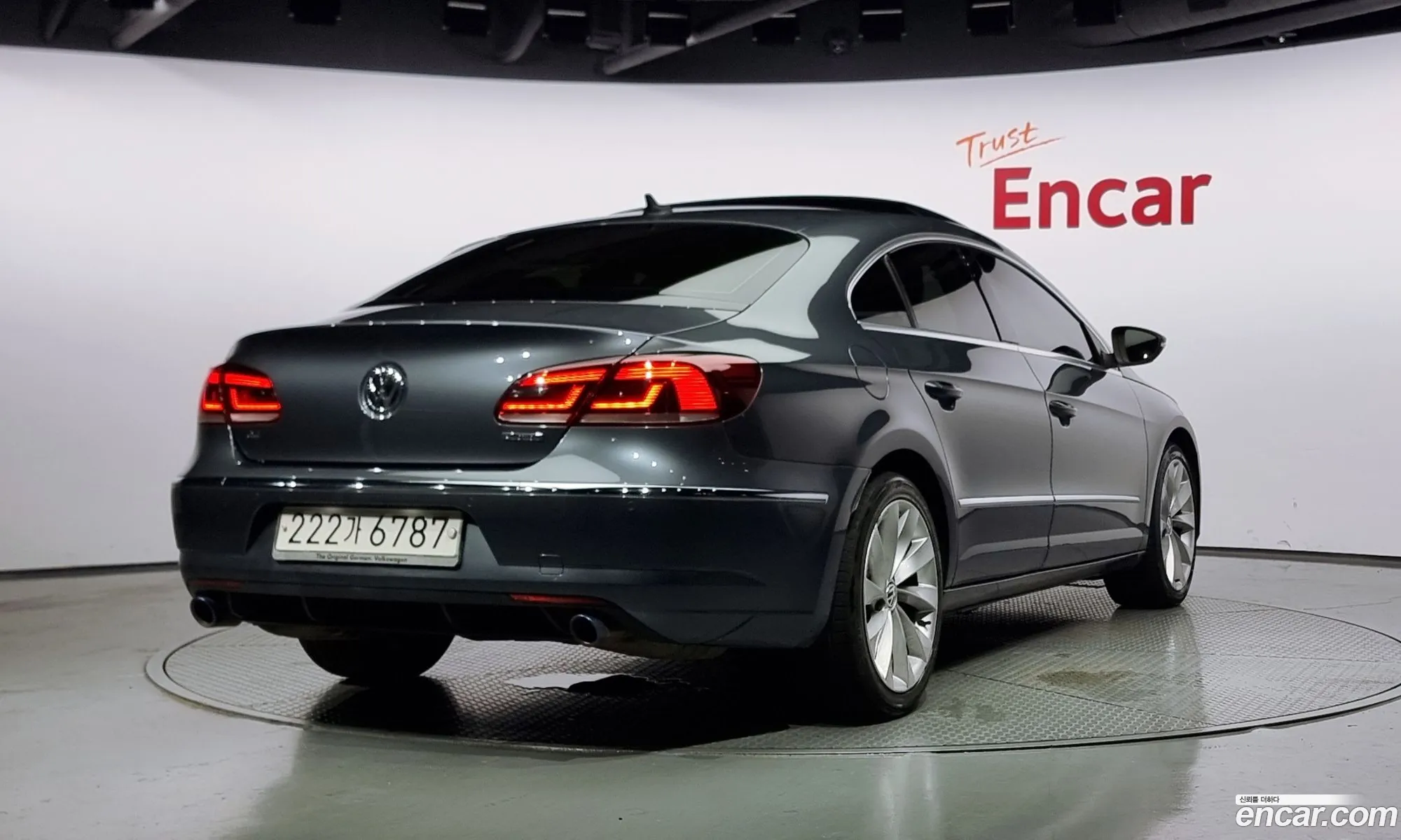 Volkswagen New Cc 20 Tdi Bluemotion 4Motion - фотография 12726802
