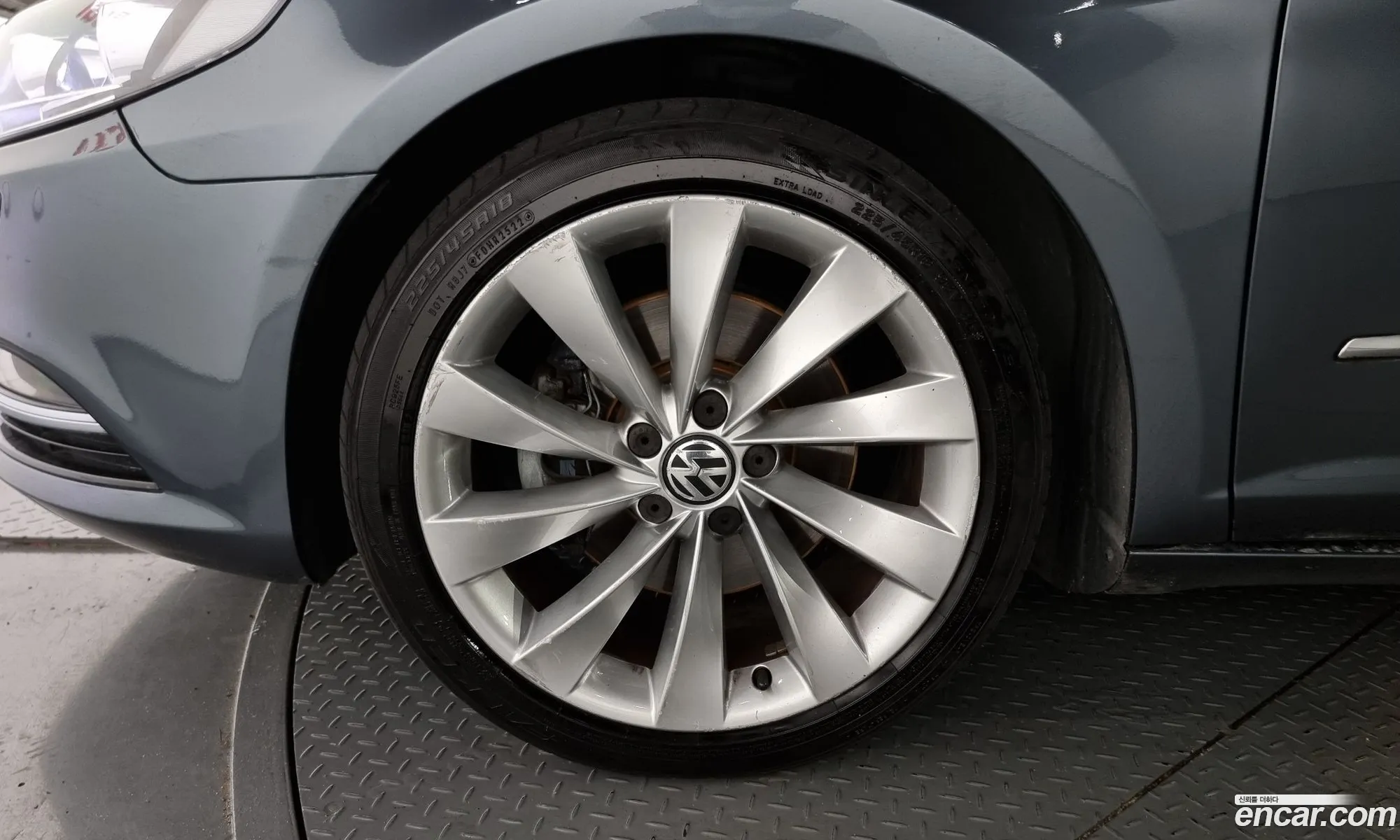 Volkswagen New Cc 20 Tdi Bluemotion 4Motion - фотография 12726805
