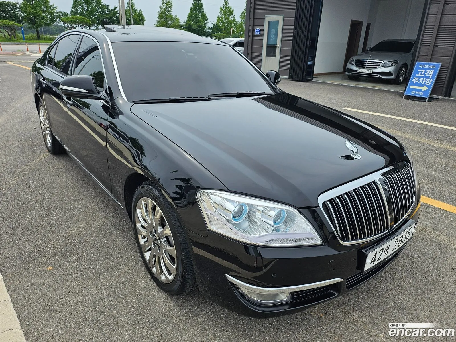 Kg Mobility Ssangyong New Chairman W Cw600 4Tronic Prestige - фотография 7372464