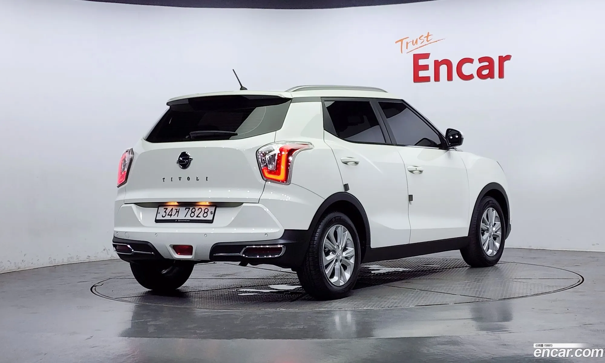 Kg Mobility Ssangyong Tivoli Armor Vx 2Wd - фотография 4832599
