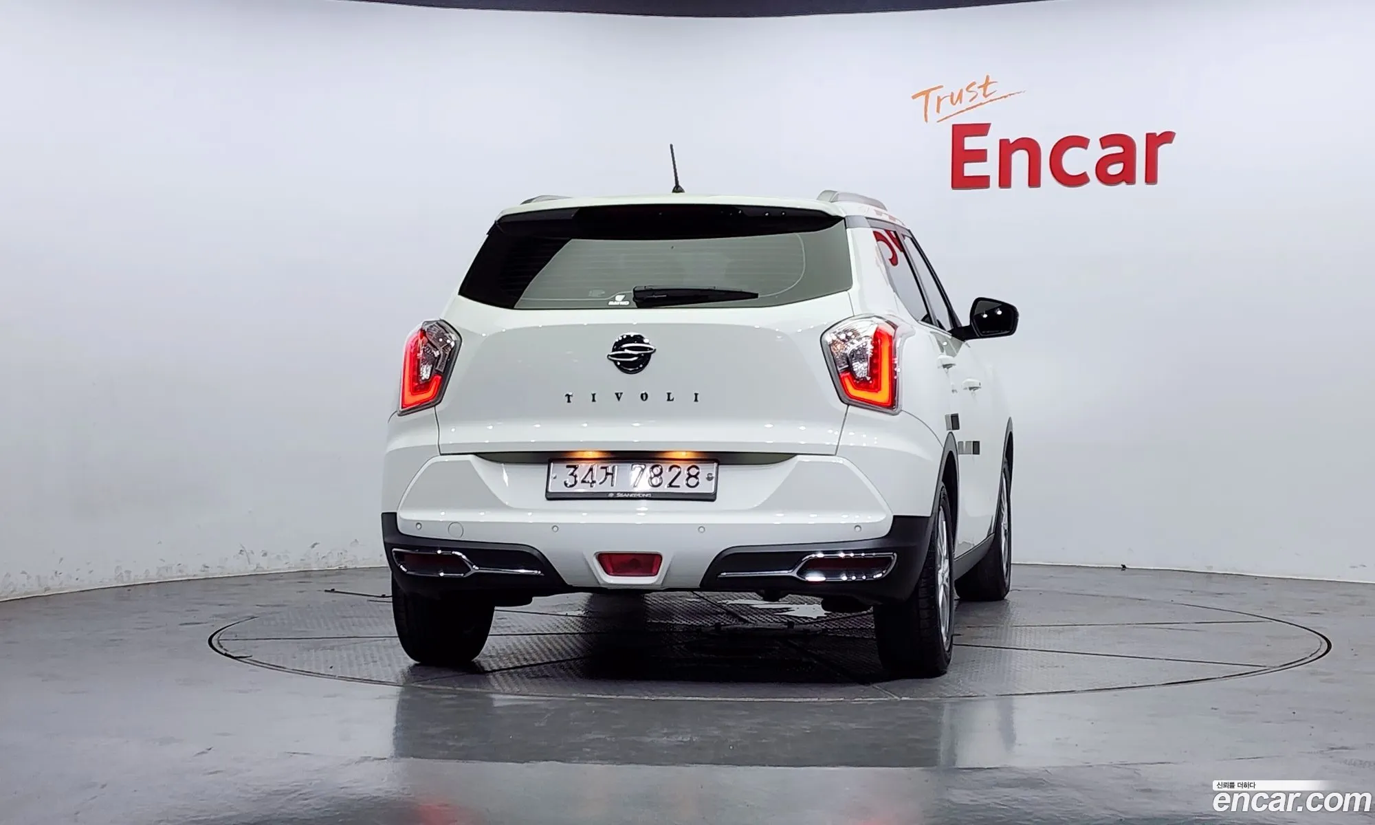 Kg Mobility Ssangyong Tivoli Armor Vx 2Wd - фотография 4832601