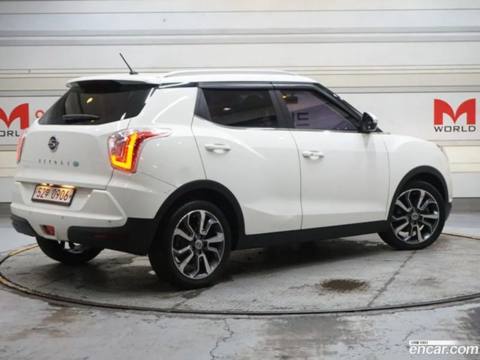 Kg Mobility Ssangyong Tivoli Diesel Lx 2Wd - фотография 4842032