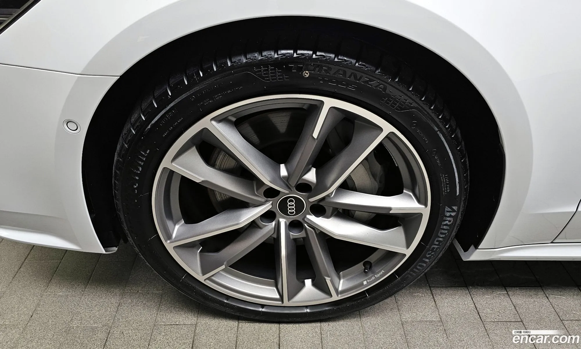 Audi A7 4K 55 Tfsi Quattro Premium - фотография 12627913