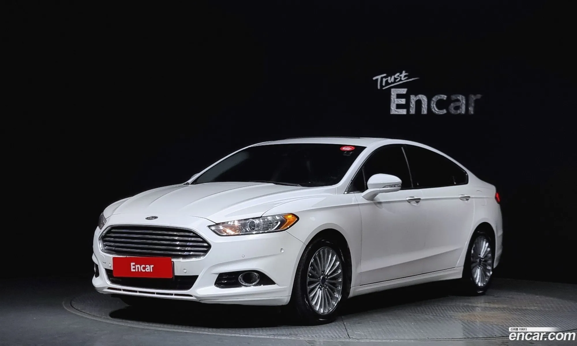 Ford Fusion 20 Titanium Ecoboost 2Nd Generation - фотография 17326807
