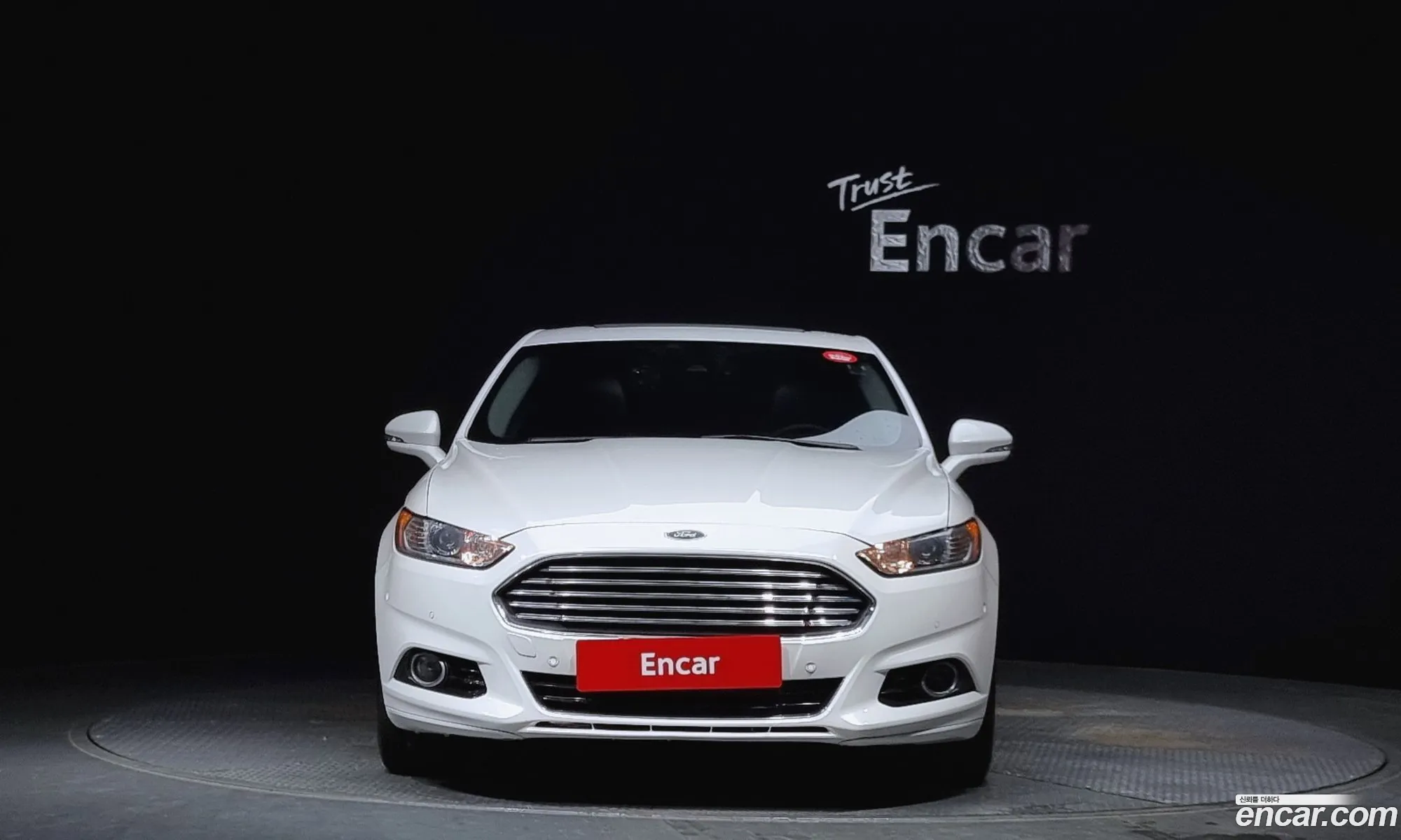 Ford Fusion 20 Titanium Ecoboost 2Nd Generation - фотография 17326809