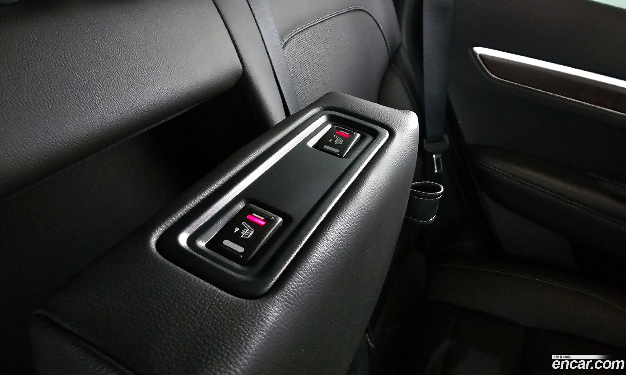 Renault Korea Samsung The New Qm6 20 Lpe Re Signature 2Wd - фотография 20096116