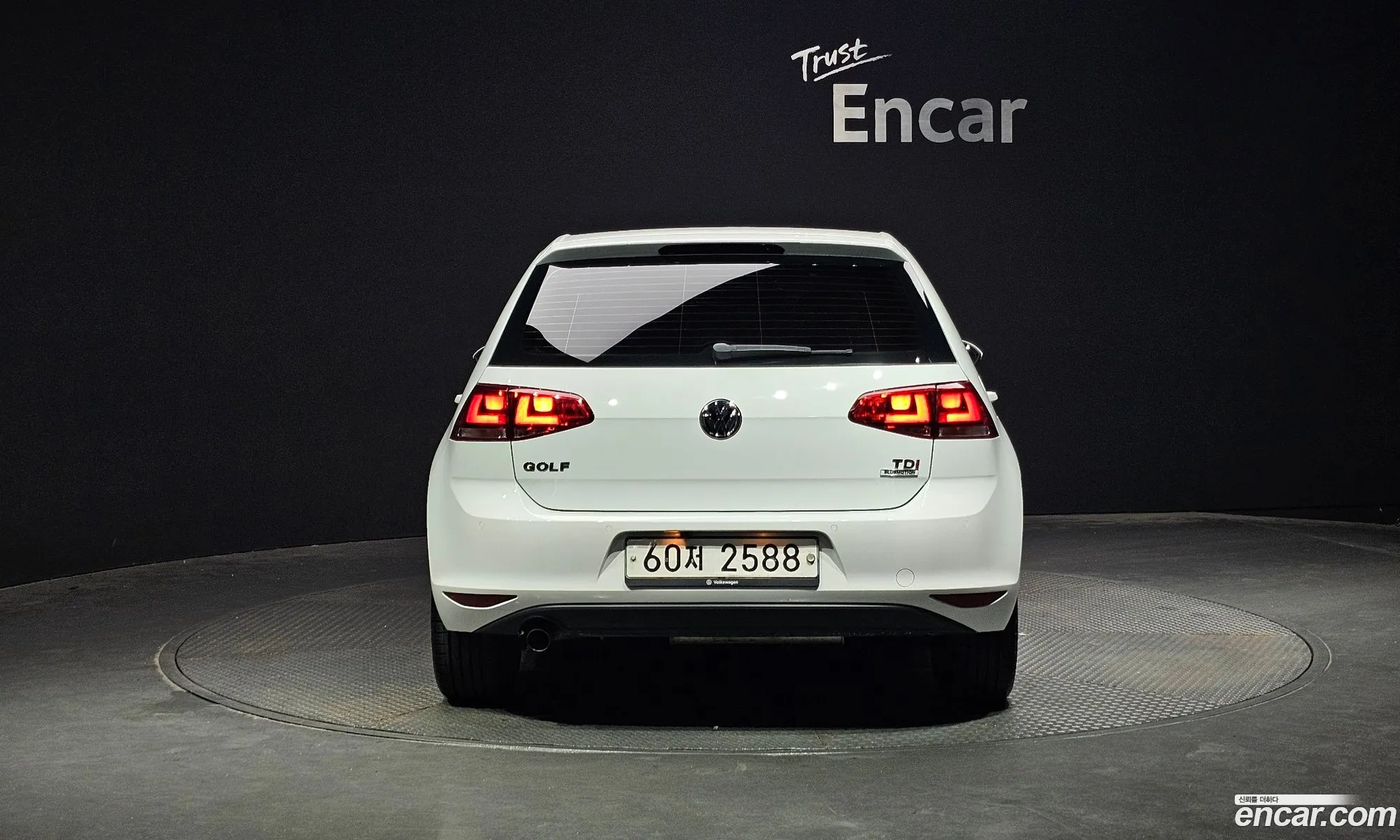 Volkswagen Golf 7Th Generation 16 Tdi - фотография 12562169