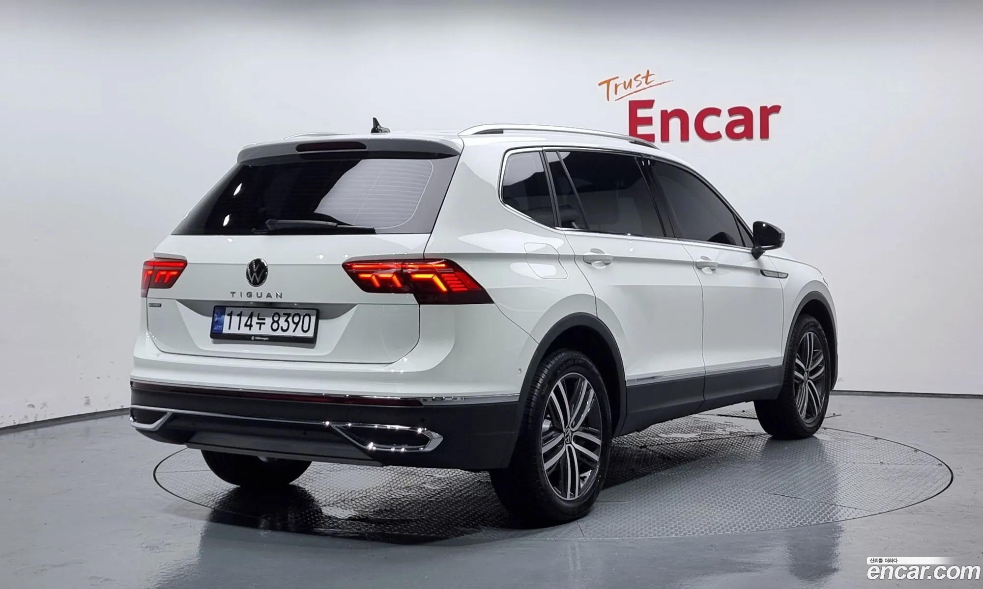 Volkswagen Tiguan Allspace 20 Tsi Prestige - фотография 12665218