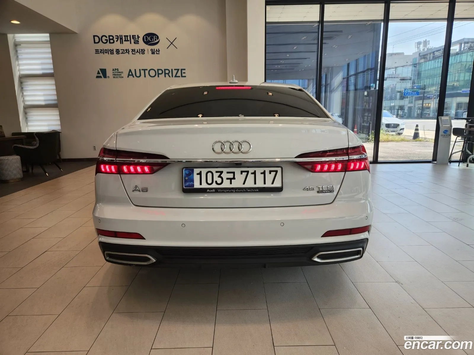 Audi A6 C8 45 Tfsi Quattro Premium - фотография 12635148