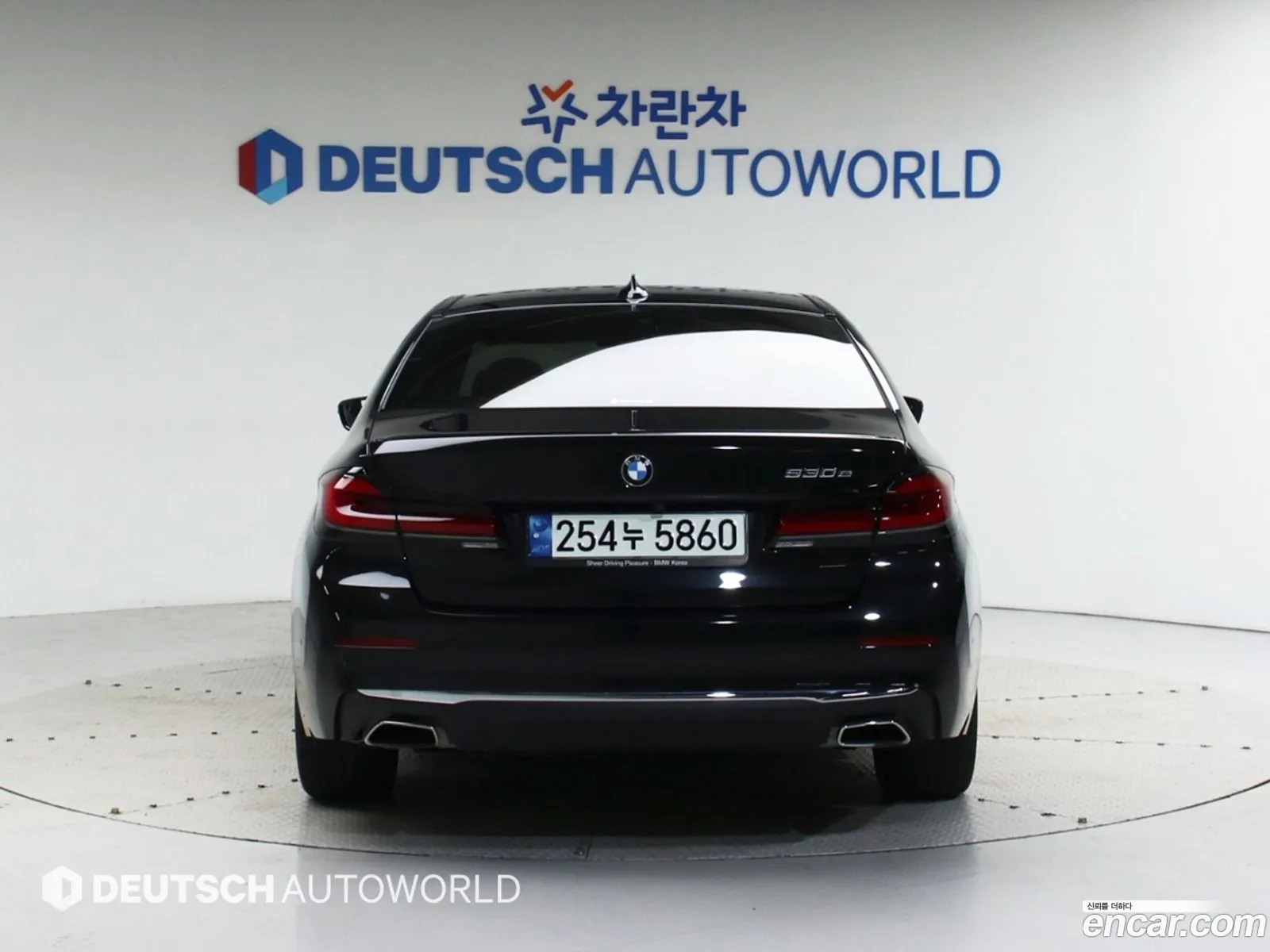 BMW 5 Series G30 530E Luxury - фотография 2707923